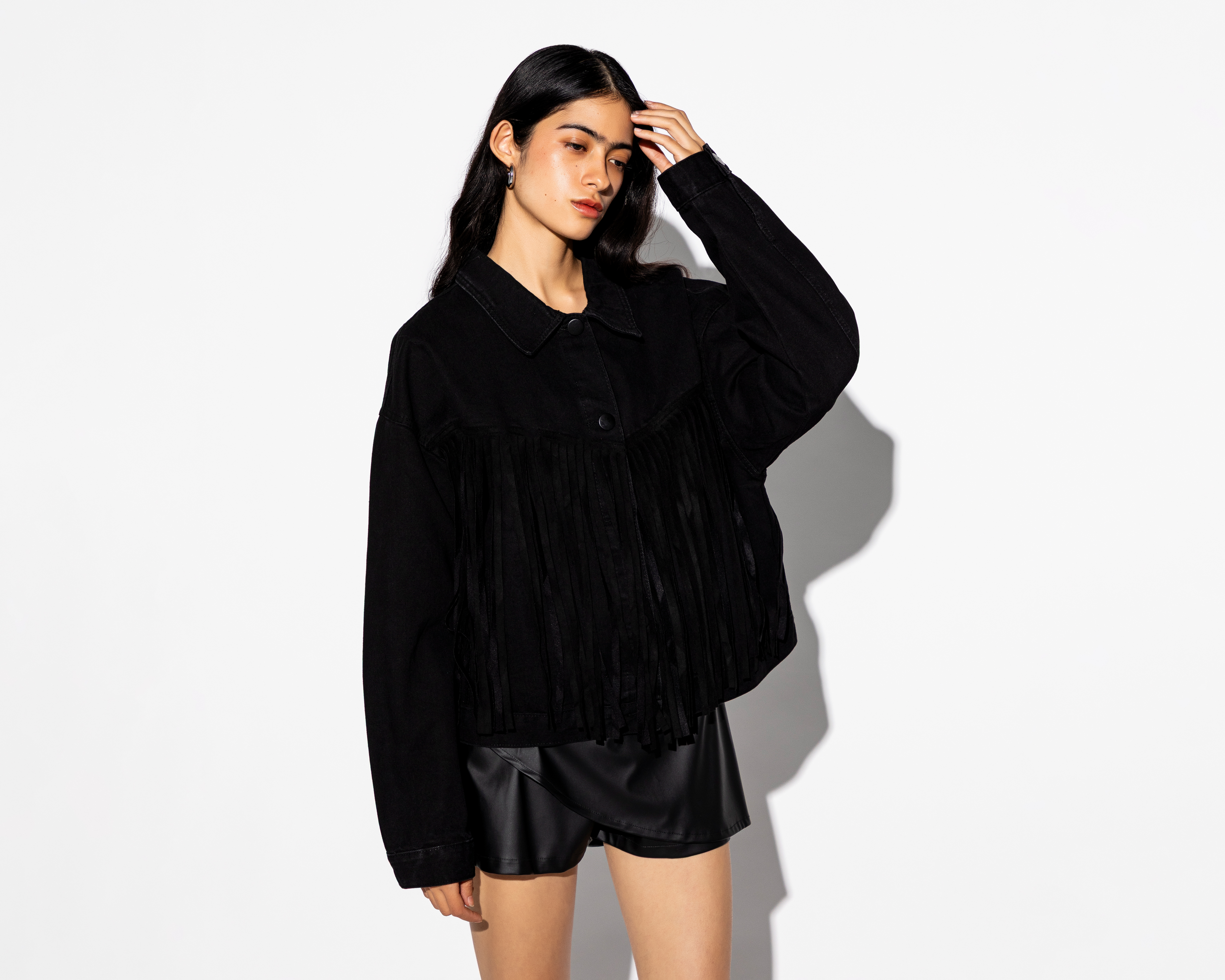 Foto 2 | Foto 2 | Chamarra de Algodón con Flecos Strona para Mujer