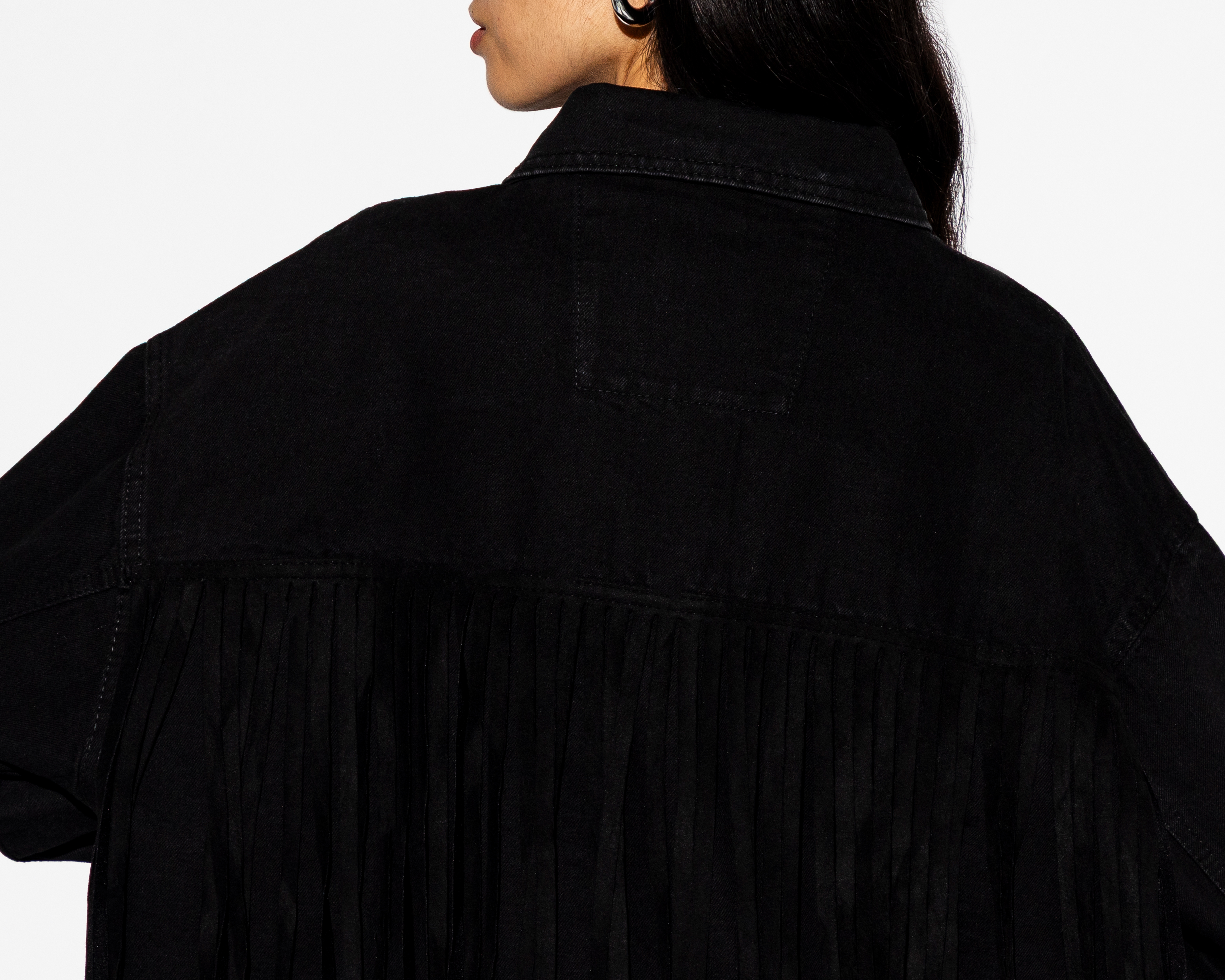 Foto 6 pulgar | Foto 5 | Chamarra de Algodón con Flecos Strona para Mujer