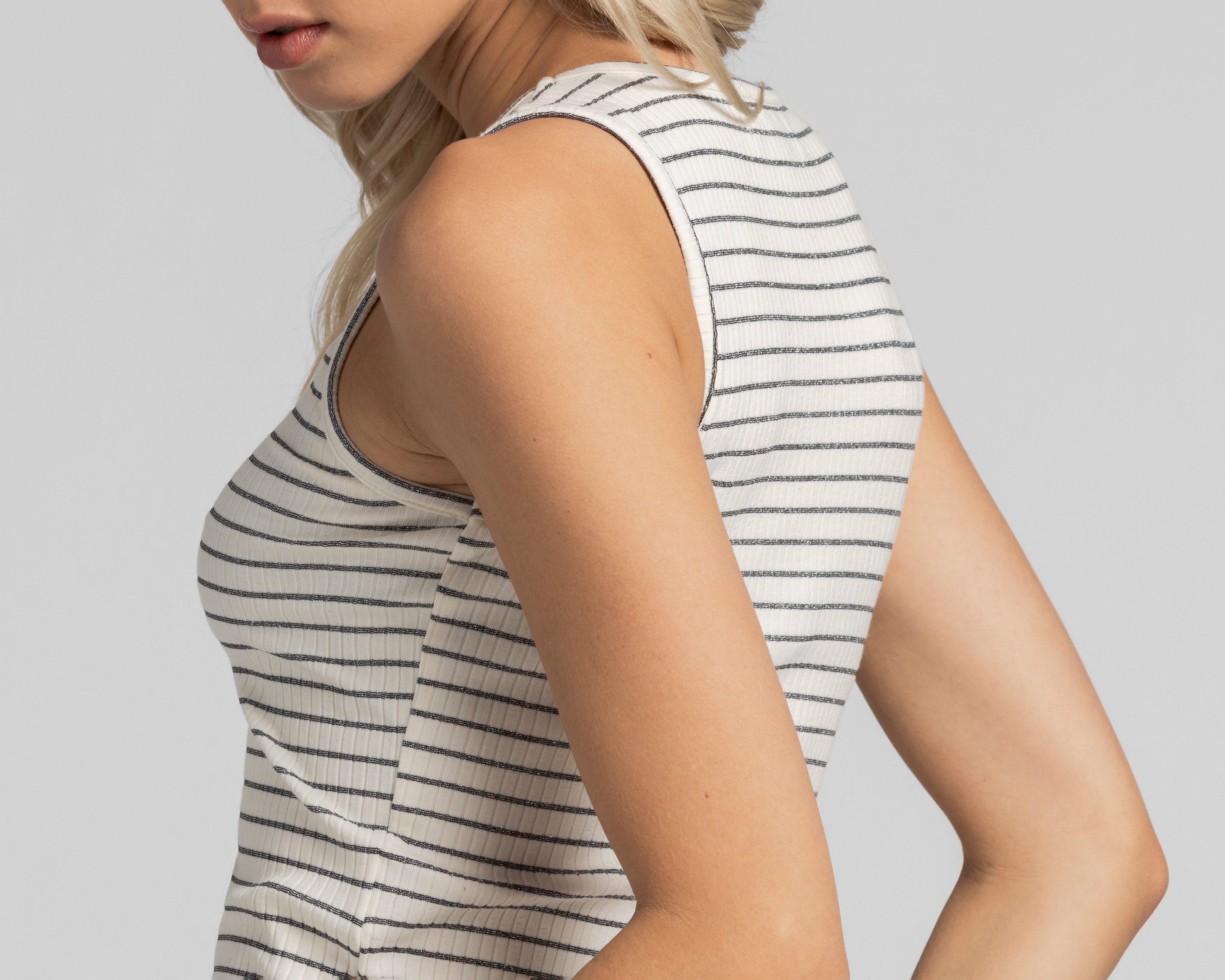 Foto 5 | Foto 5 | Playera Refill sin Mangas Juvenil