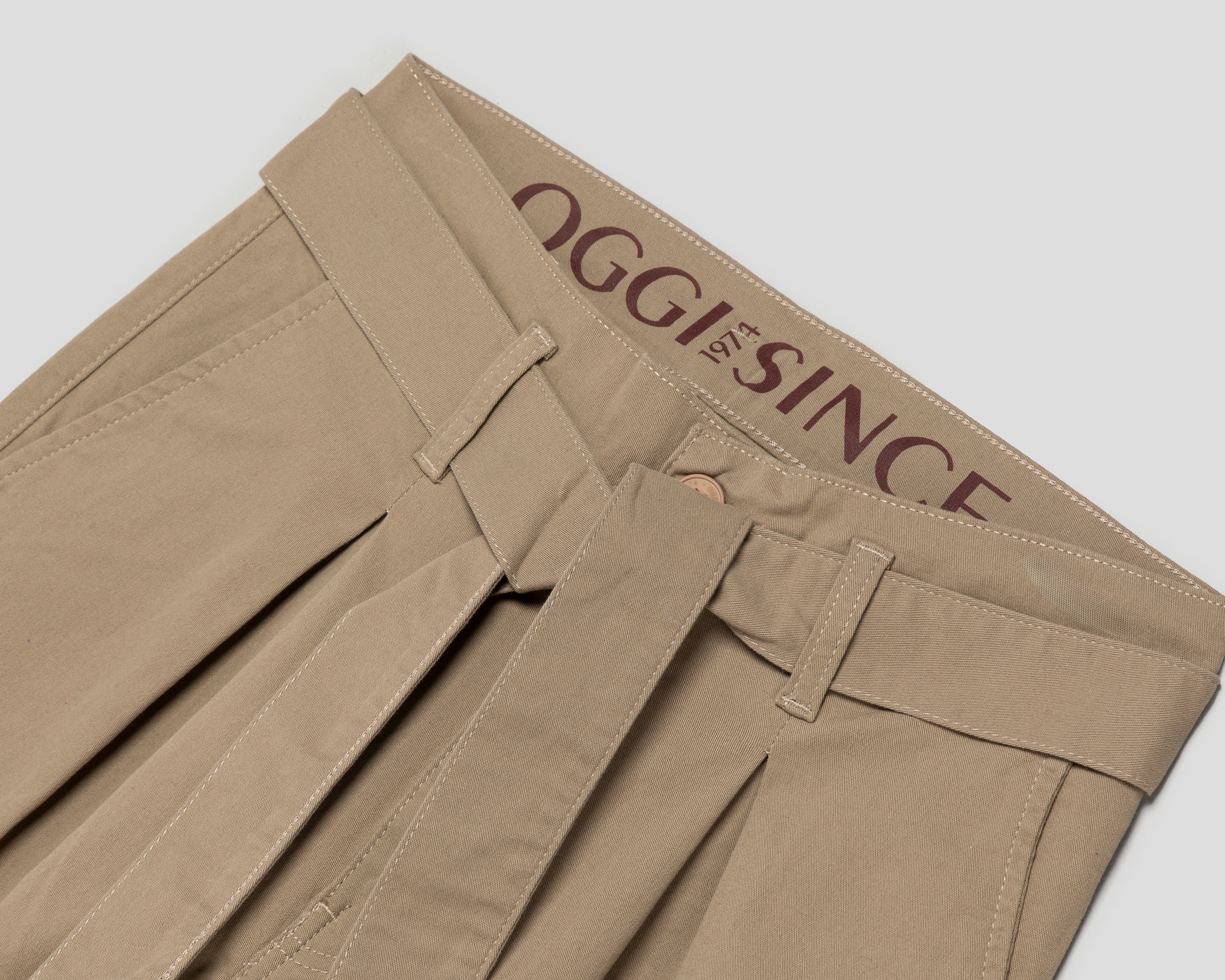 Foto 4 pulgar | Foto 3 | Pantalón de Gabardina Oggi con Cintillo para Mujer