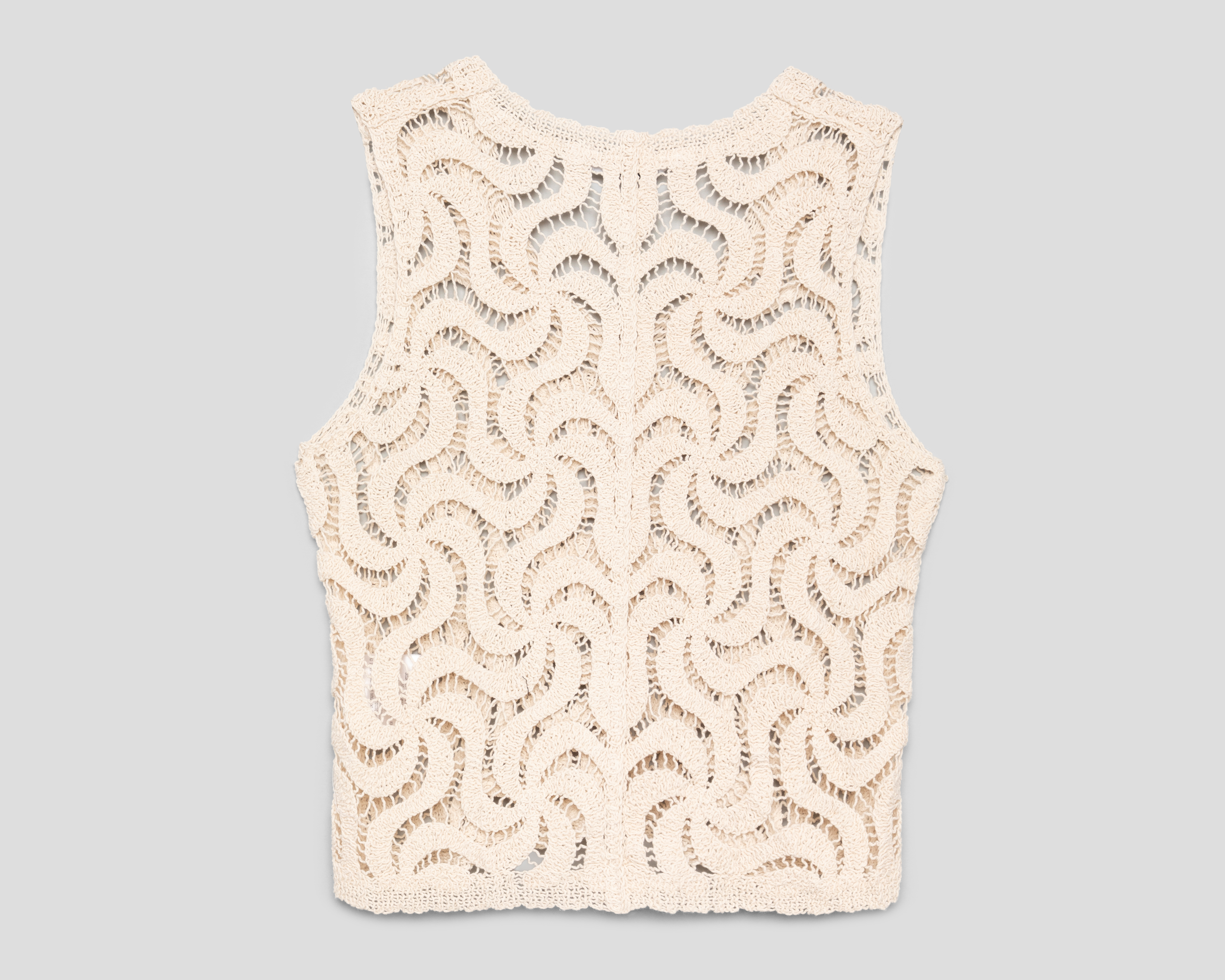 Foto 3 pulgar | Foto 2 | Chaleco con Corte Láser Strona para Mujer