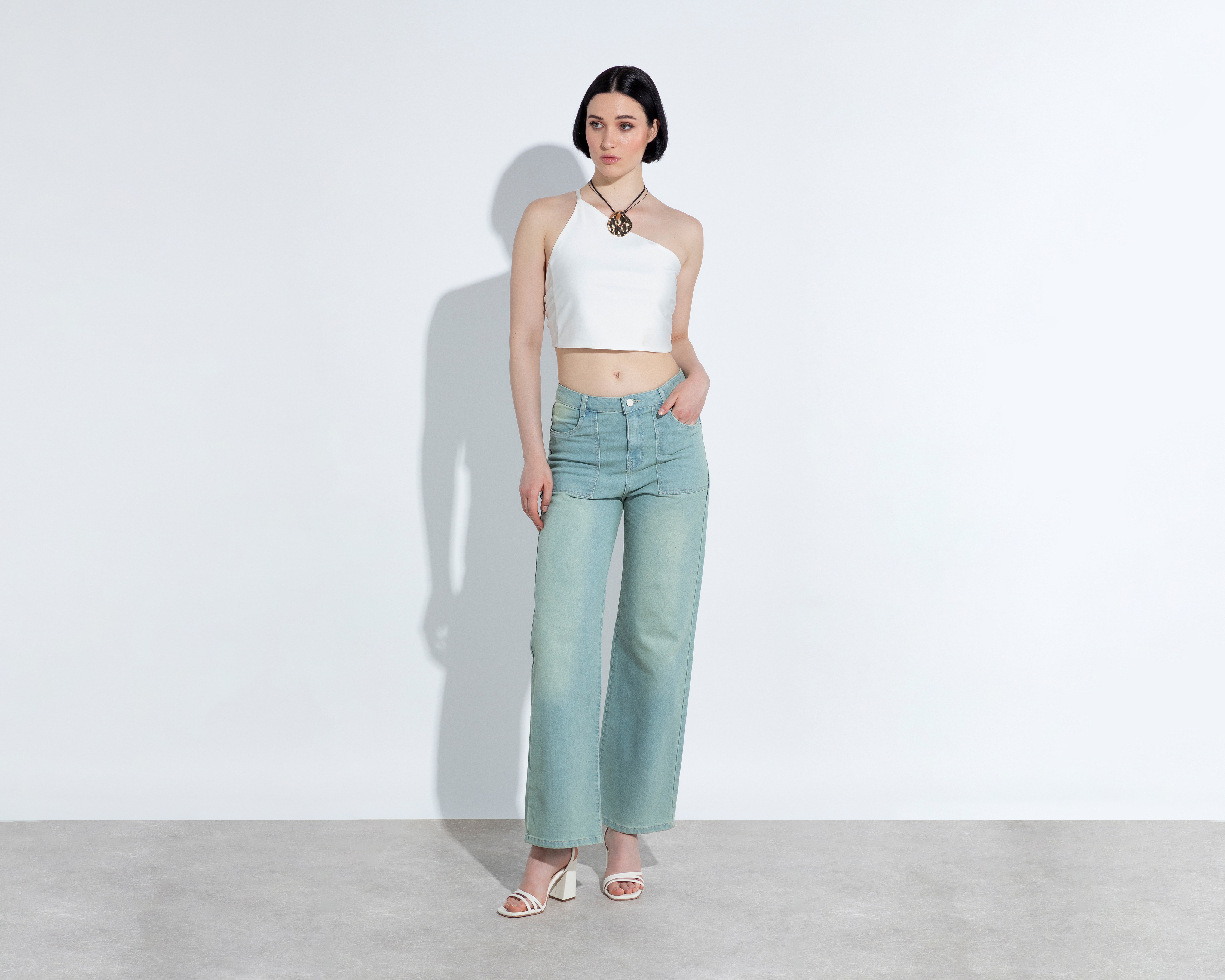 Crop Top tipo Satín Asimétrico Thinner para Mujer