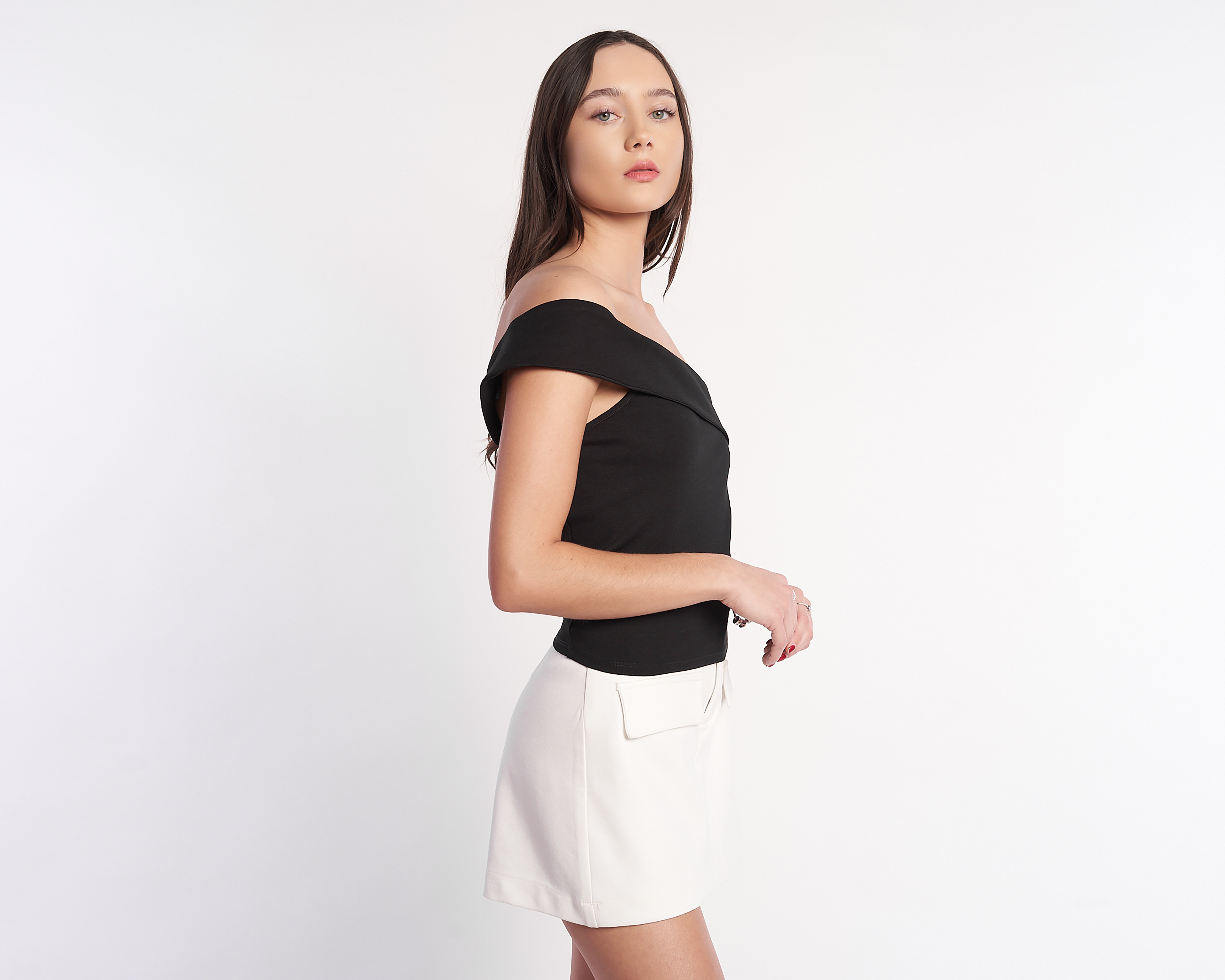 Foto 2 | Foto 2 | Blusa Thinner Escote Bardot con una Manga