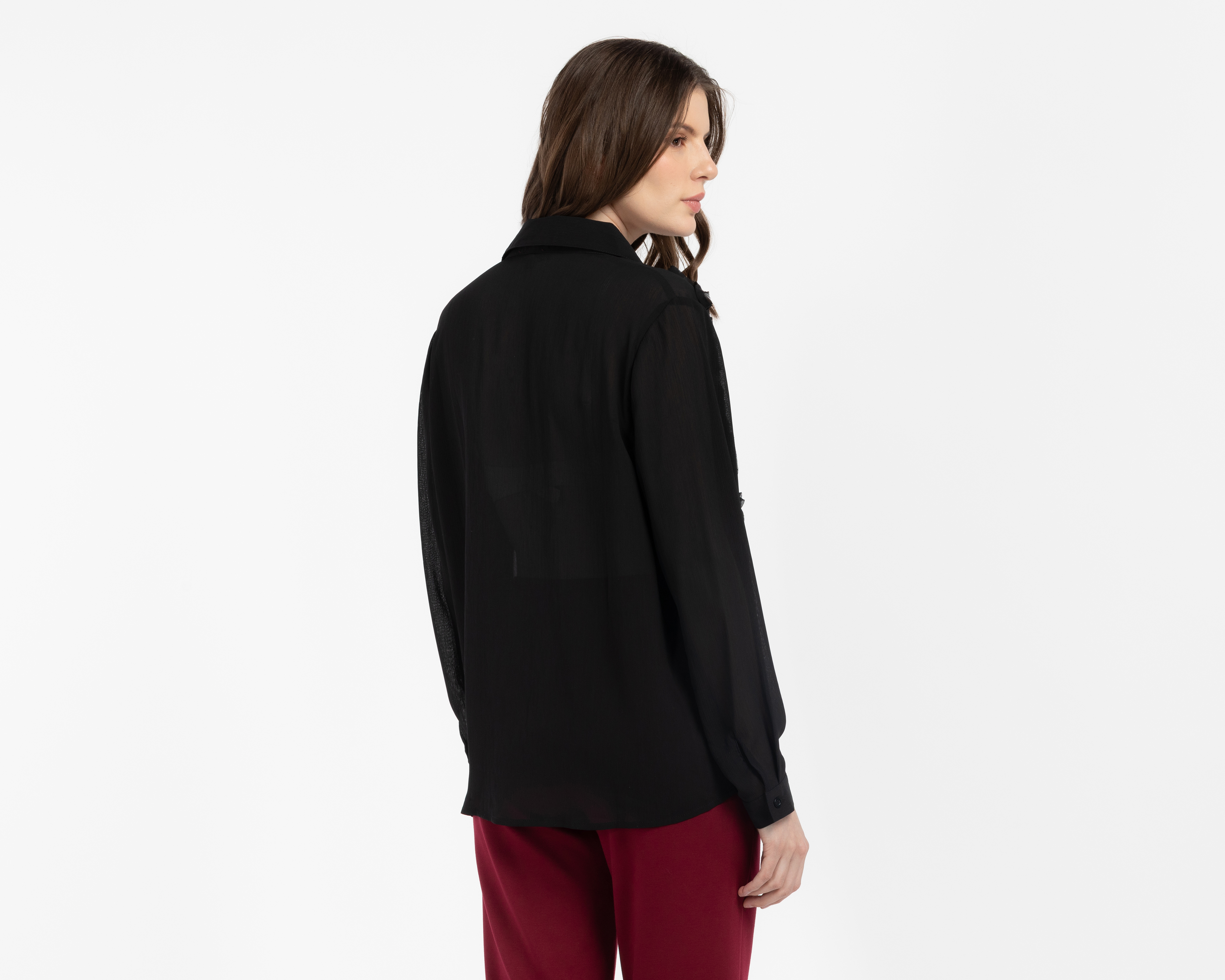 Foto 4 pulgar | Foto 3 | Blusa Negra Sahara para Mujer