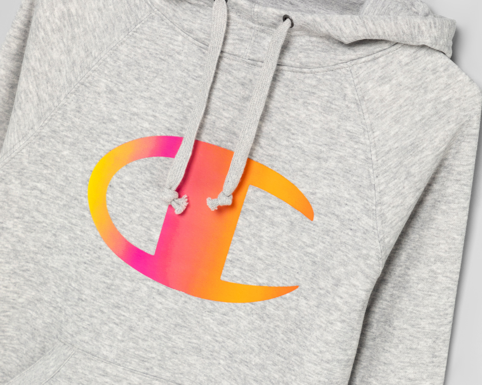 Foto 4 pulgar | Foto 3 | Sudadera con Capucha Champion para Mujer