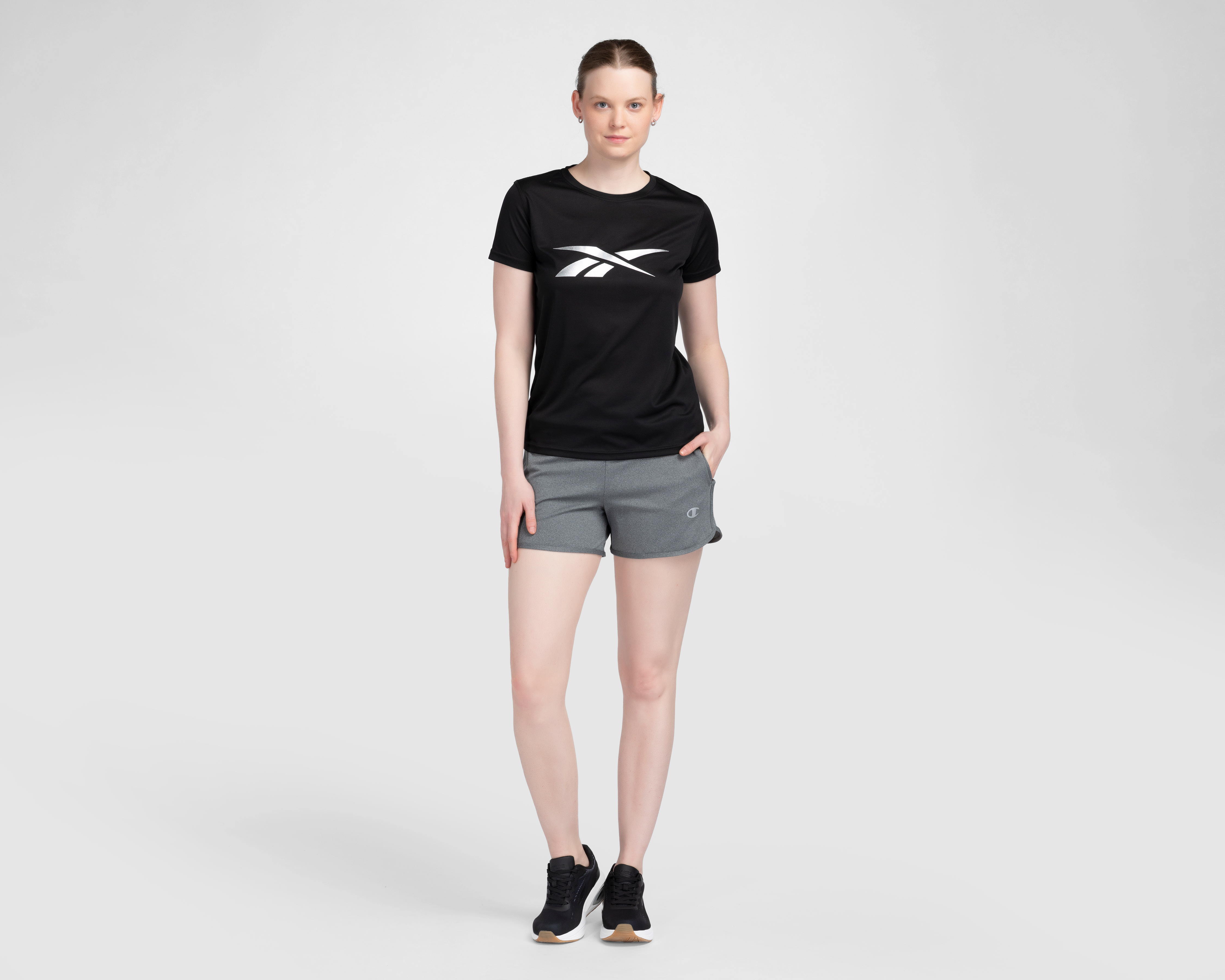 Foto 2 | Foto 2 | Short Deportivo Champion para Mujer