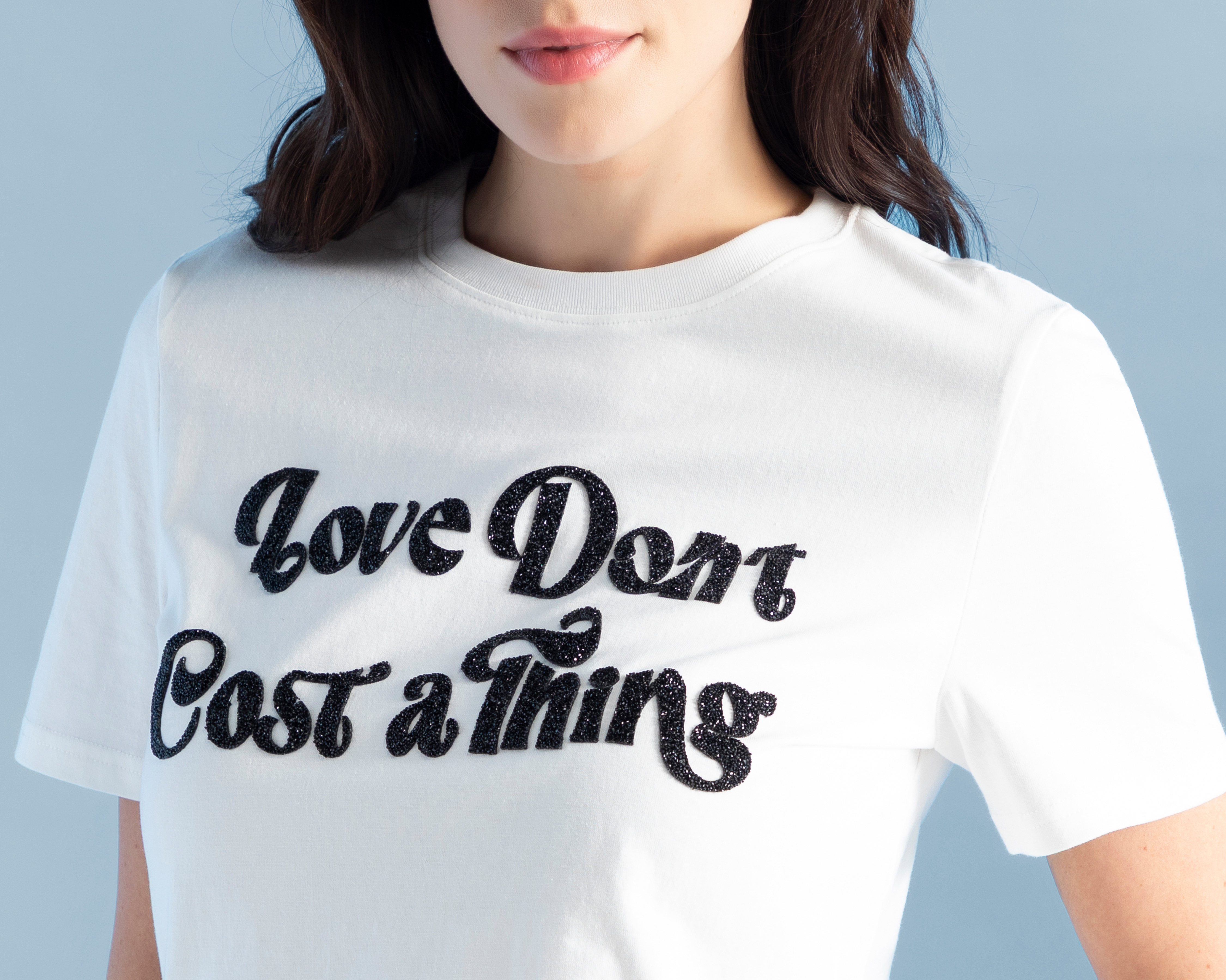 Foto 5 pulgar | Foto 4 | Playera de Cuello Redondo Jennifer Lopez para Mujer