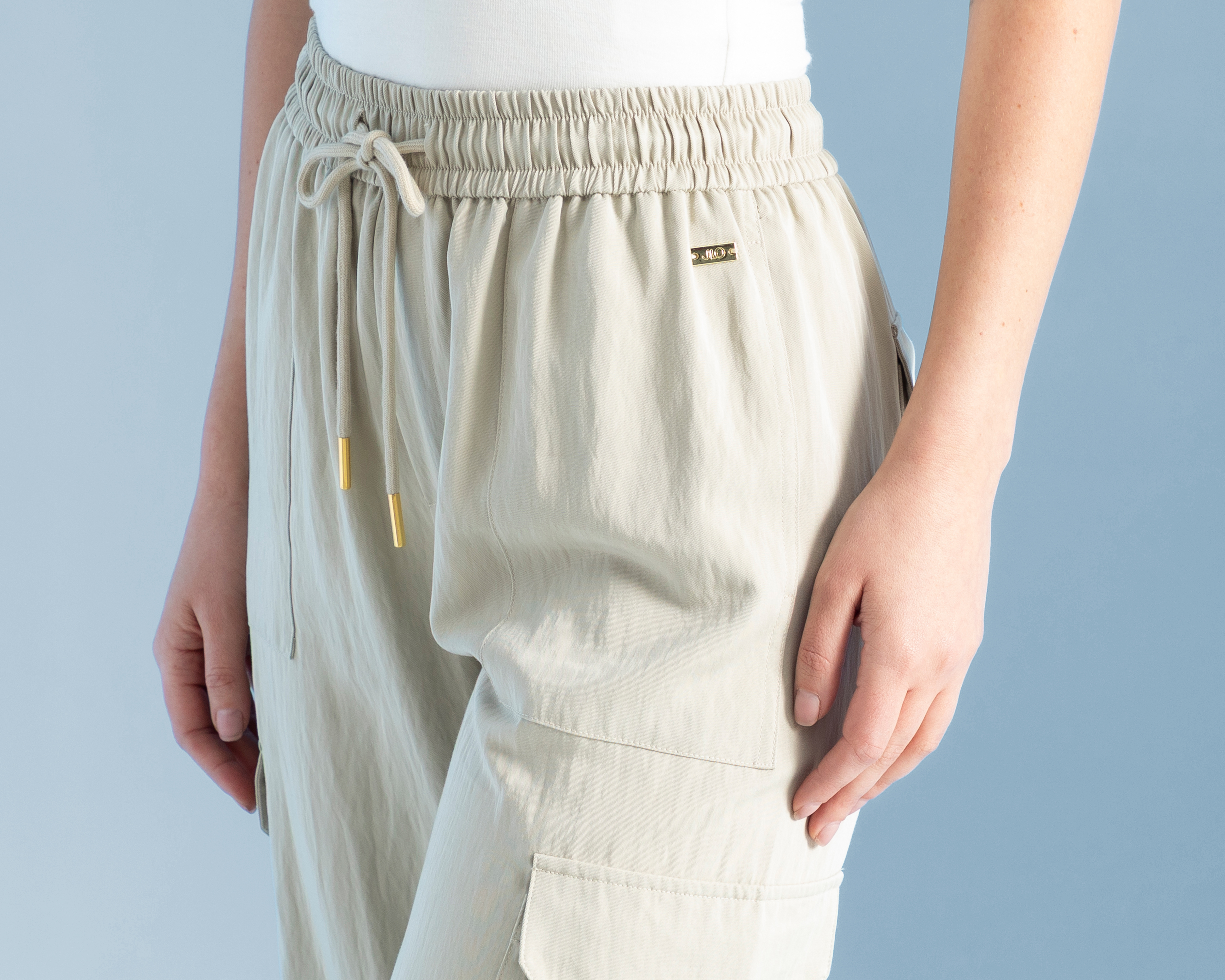 Foto 4 | Foto 4 | Pantalón Cargo Jennifer Lopez Beige para Mujer