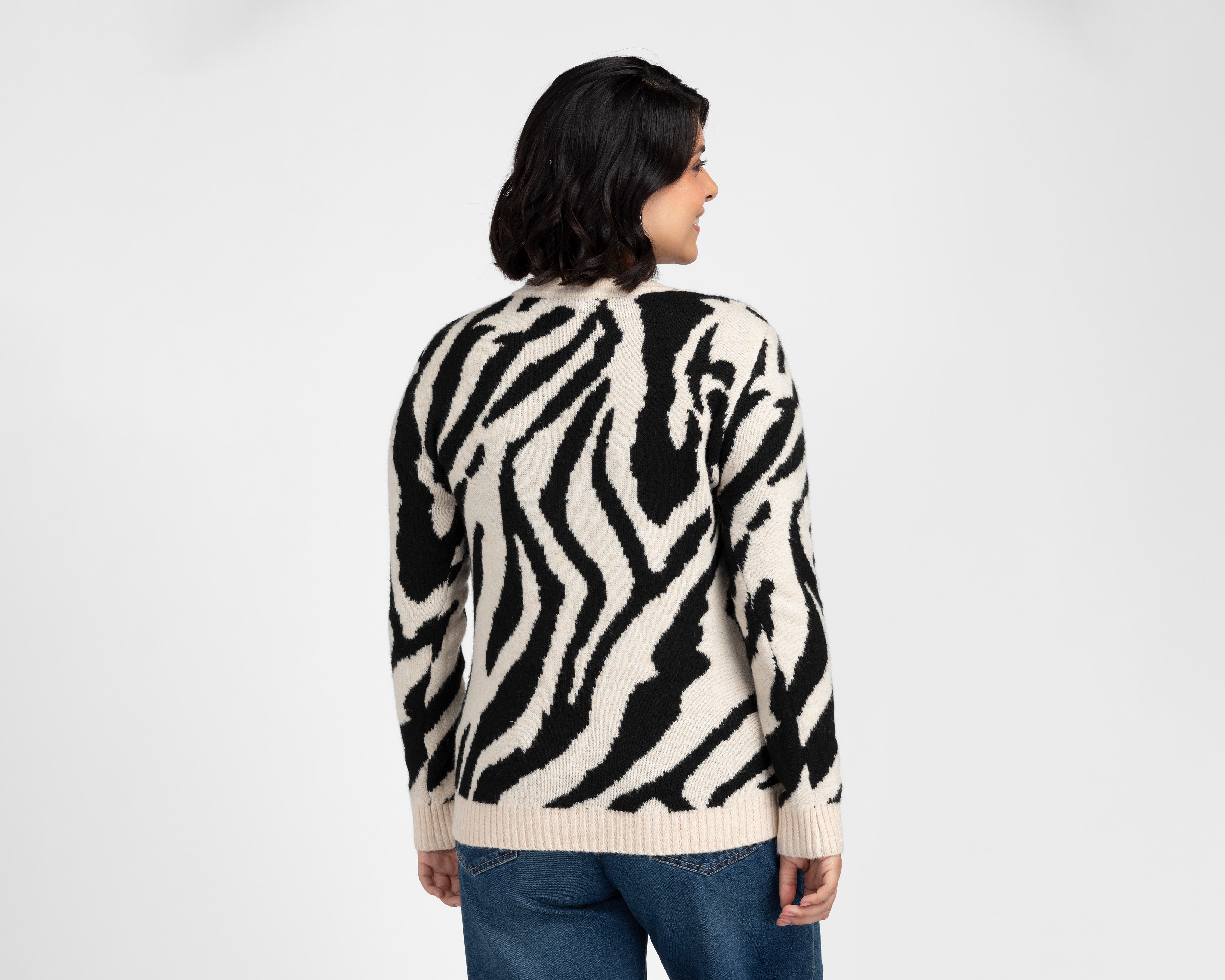 Foto 4 pulgar | Foto 3 | Suéter Animal Print Sahara para Mujer