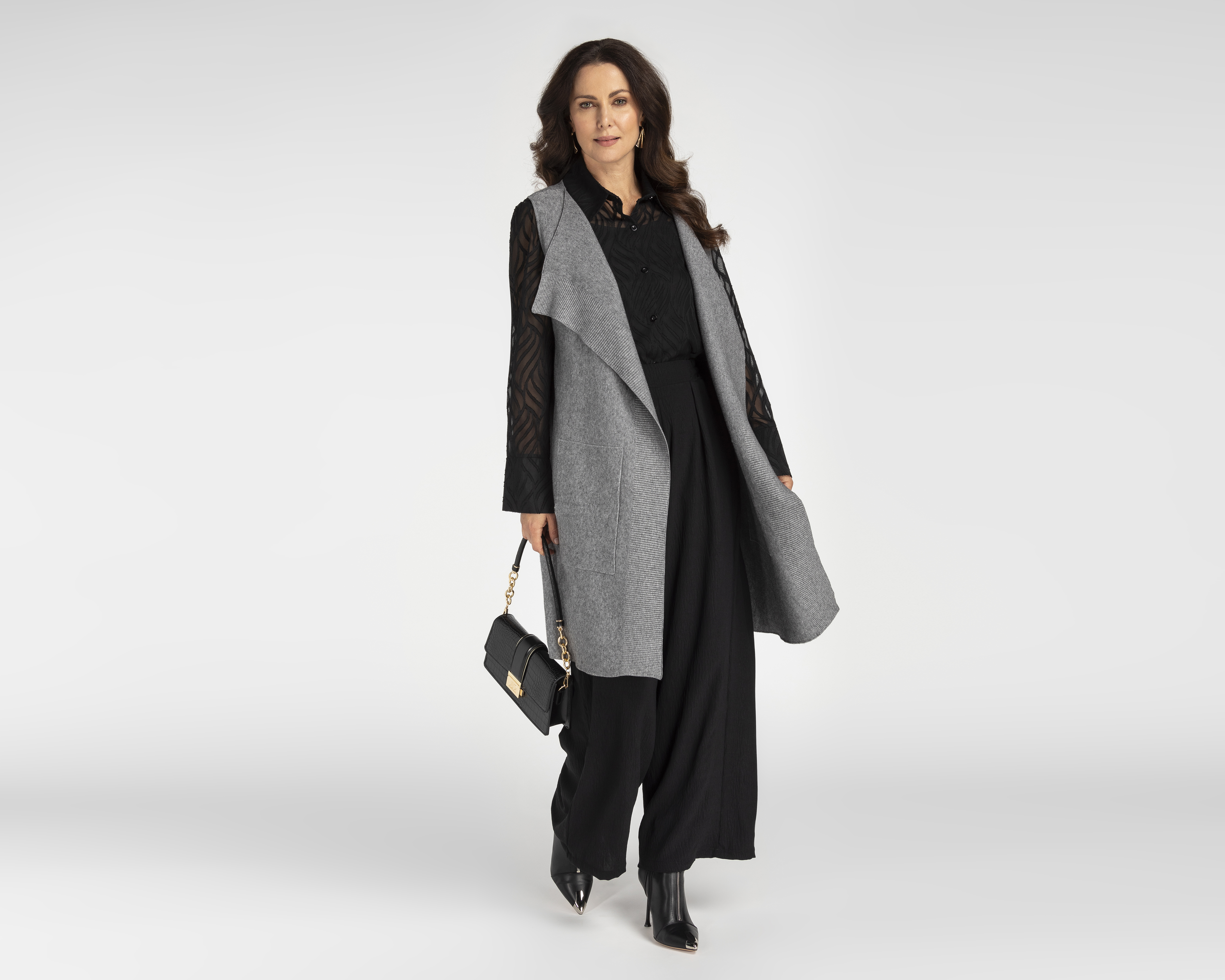 Foto 3 pulgar | Foto 2 | Chaleco con Bolsas Sahara para Mujer