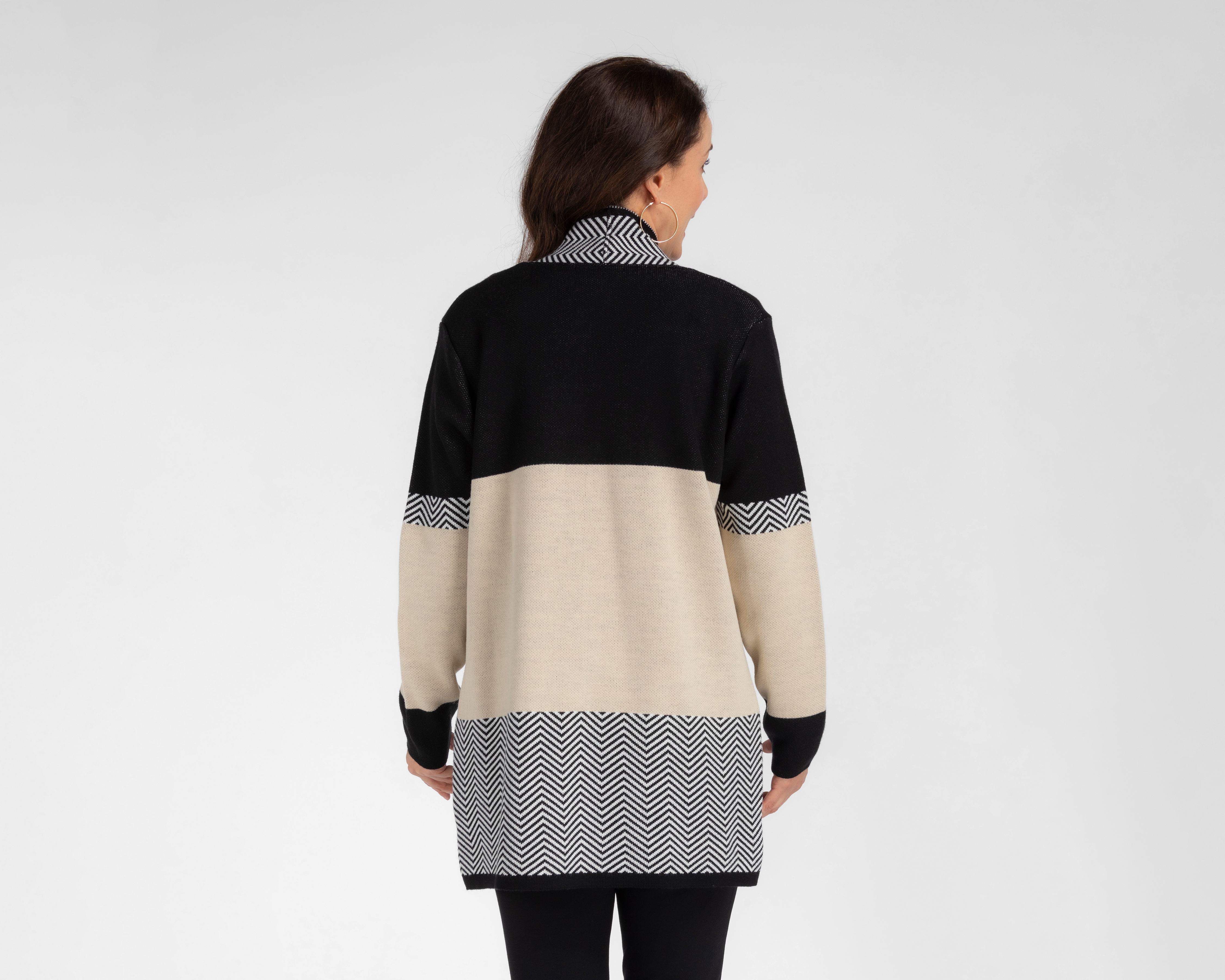 Foto 4 pulgar | Foto 3 | Suéter Gris Sahara para Mujer
