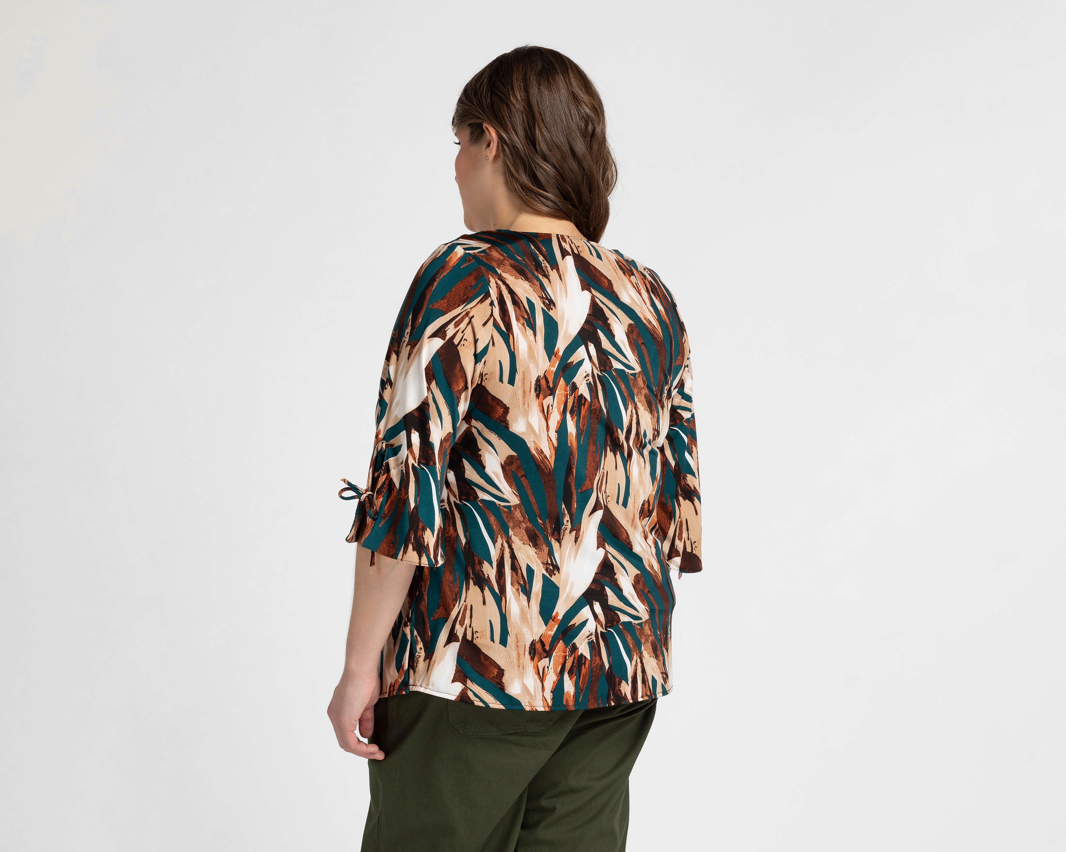 Foto 3 | Foto 3 | Blusa Paloma con Collar para Mujer