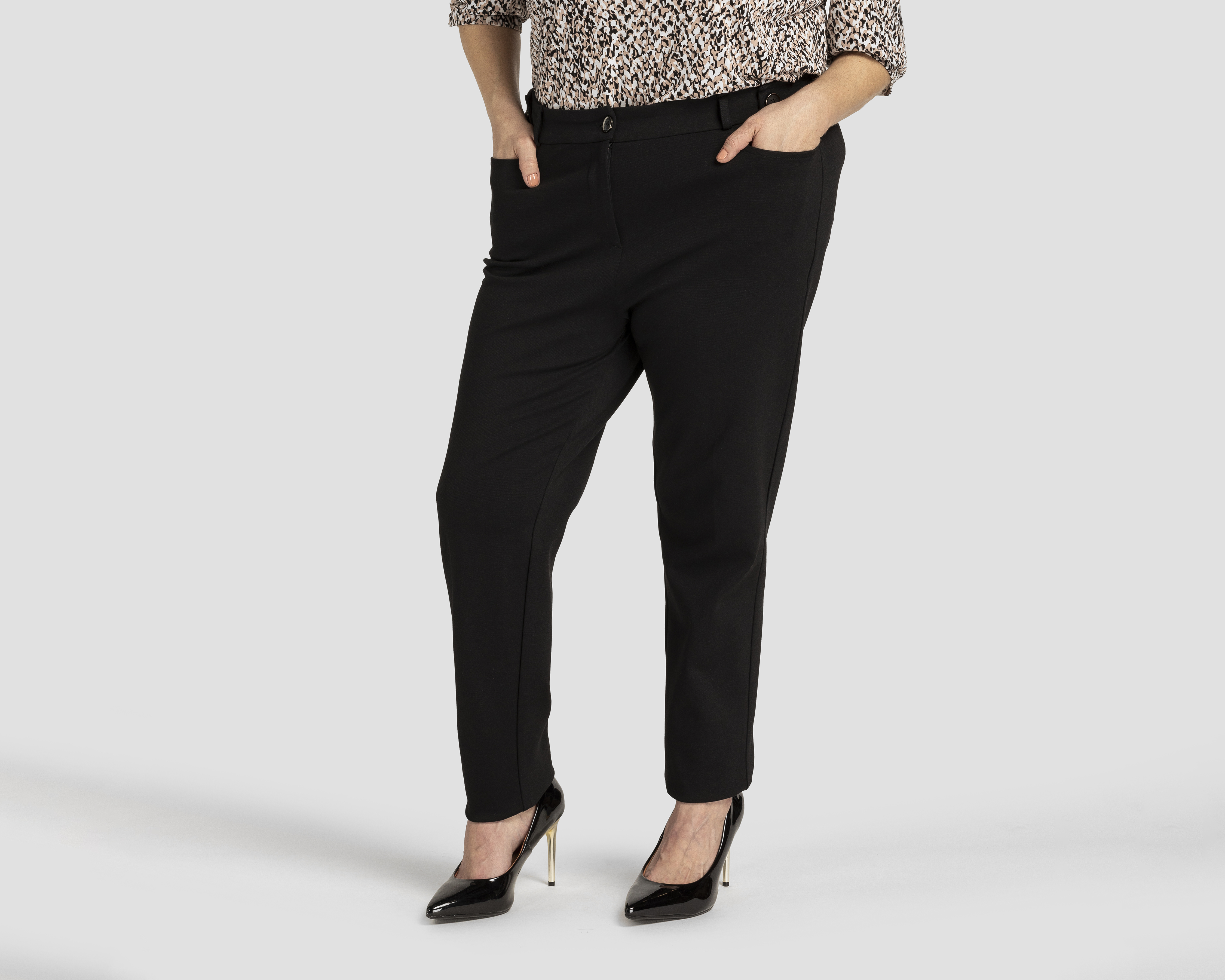 Foto 2 pulgar | Foto 1 | Pantalón de Vestir Sahara para Mujer