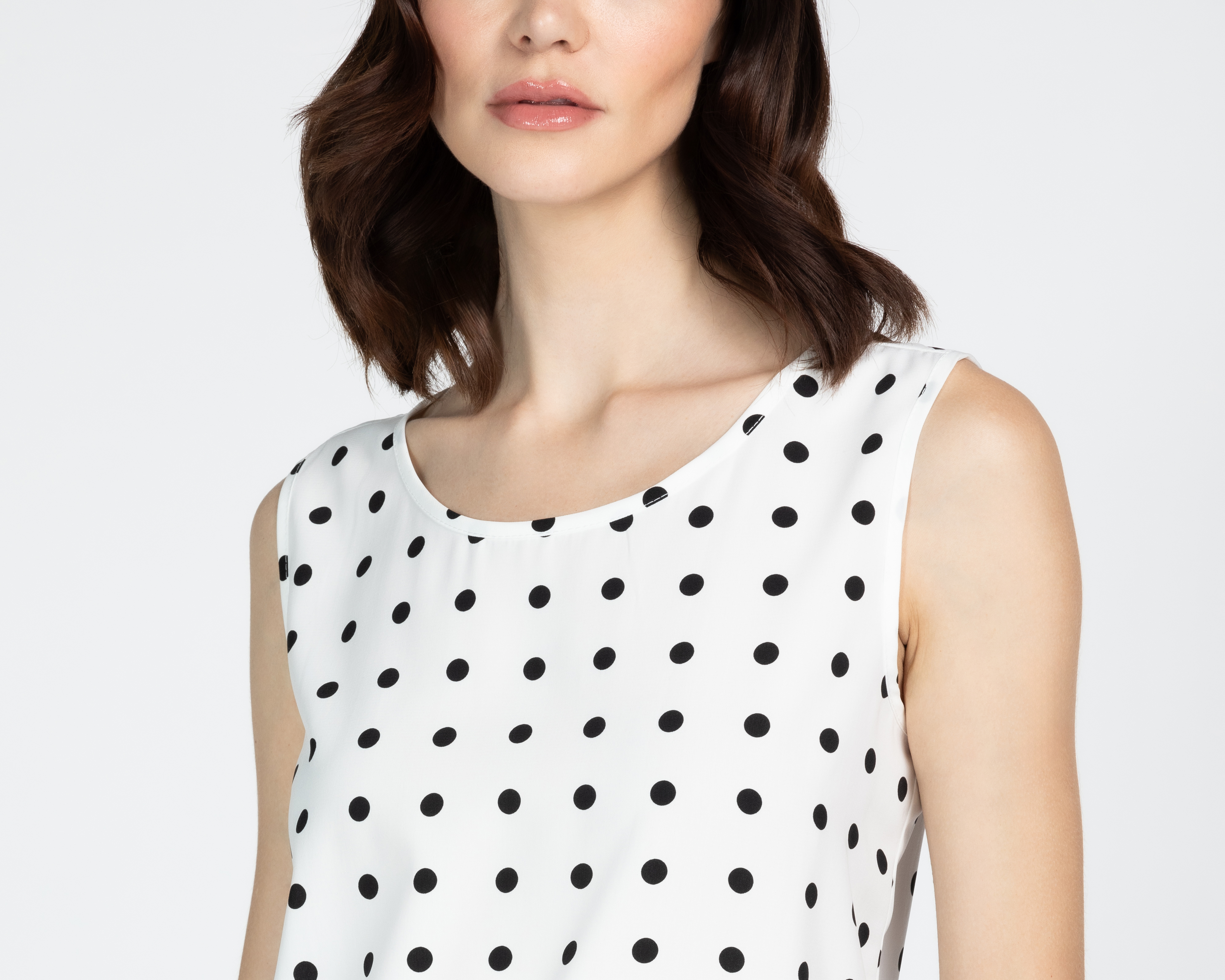 Foto 5 pulgar | Foto 4 | Blusa Sahara Estampado Puntos para Mujer