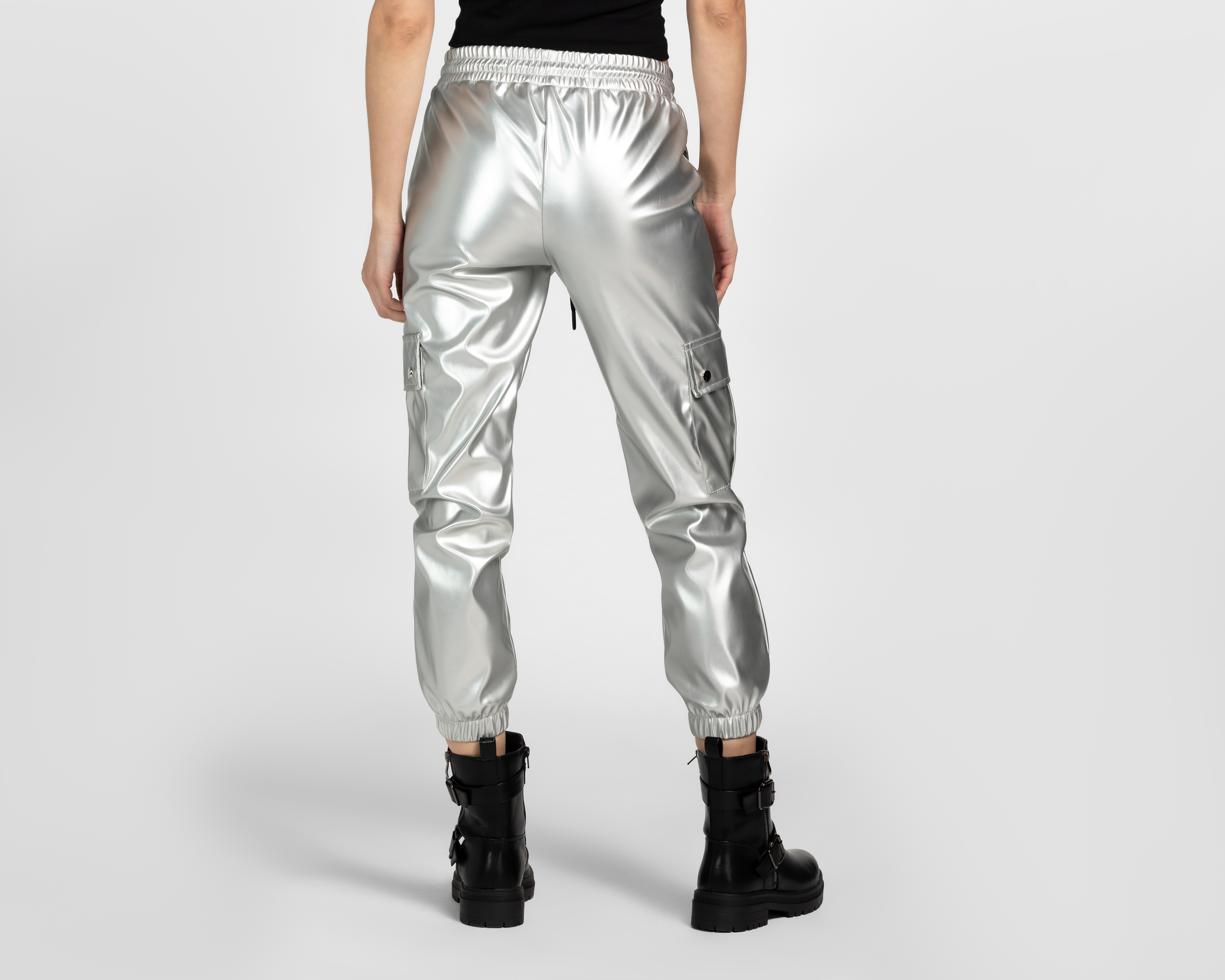 Foto 4 pulgar | Foto 3 | Jogger Cargo Boy London para Mujer