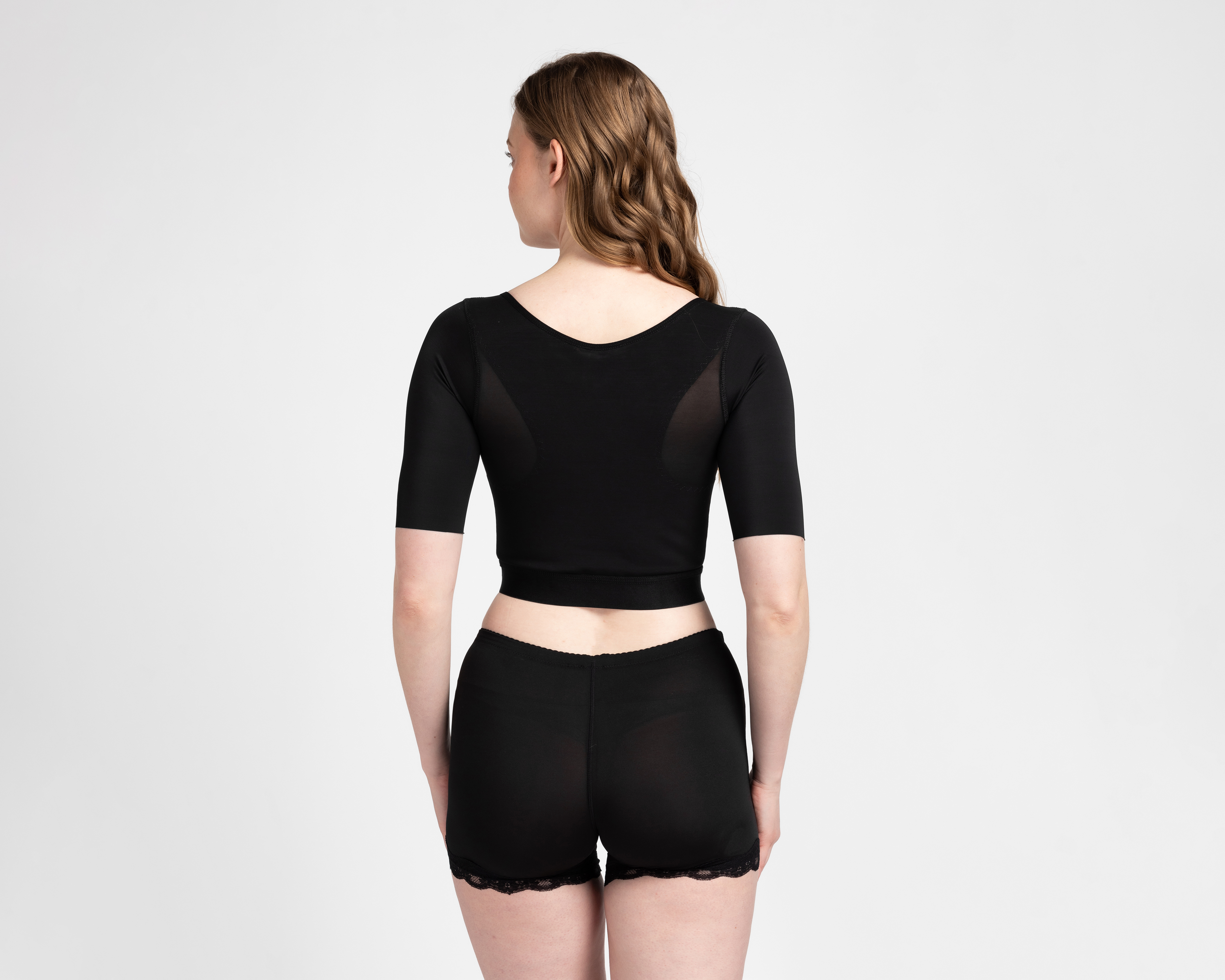 Foto 3 pulgar | Foto 2 | Camiseta Control Negra Shape & Care Mediana Compresión para Mujer