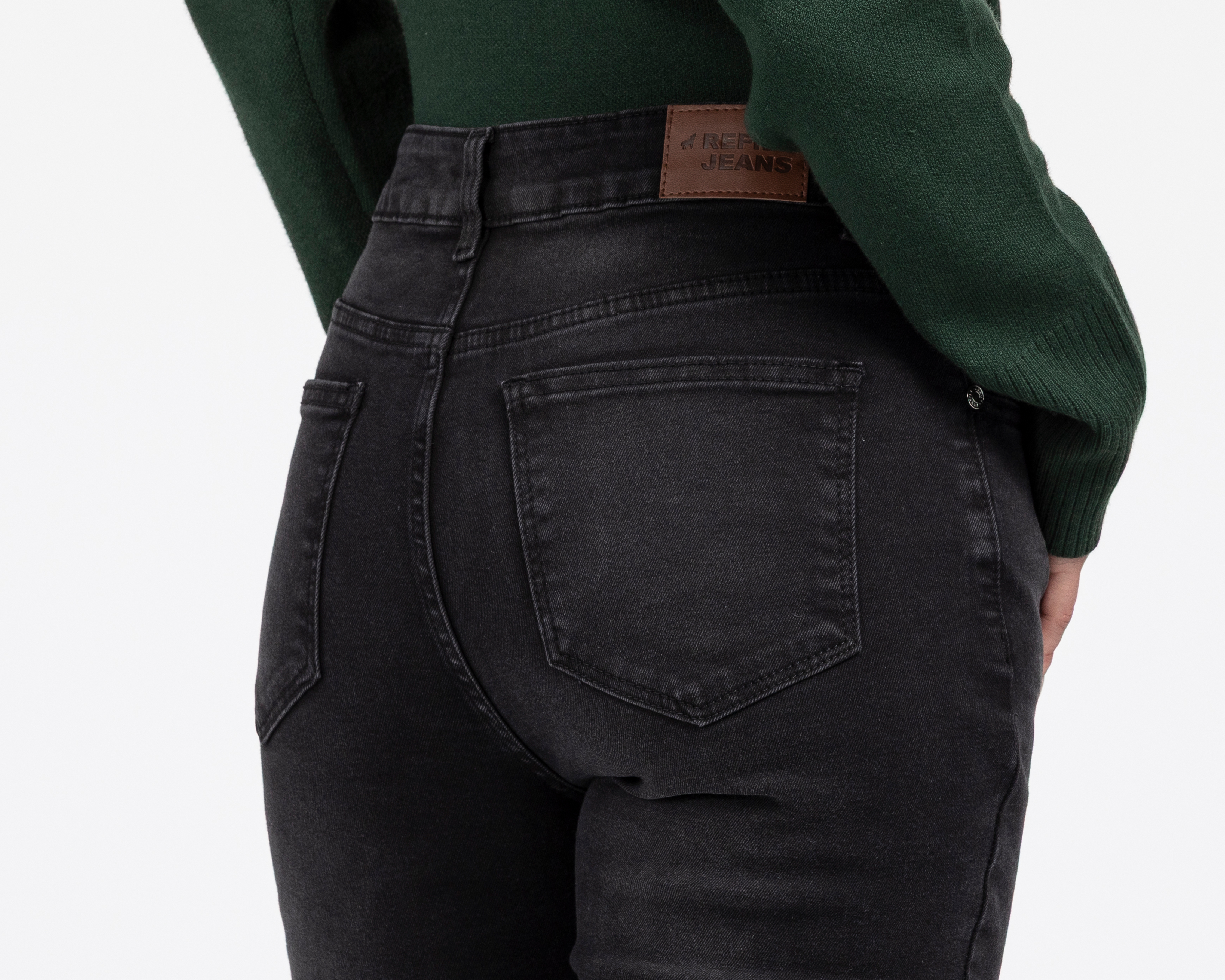 Foto 6 pulgar | Foto 5 | Jeans Skinny Refill para Mujer