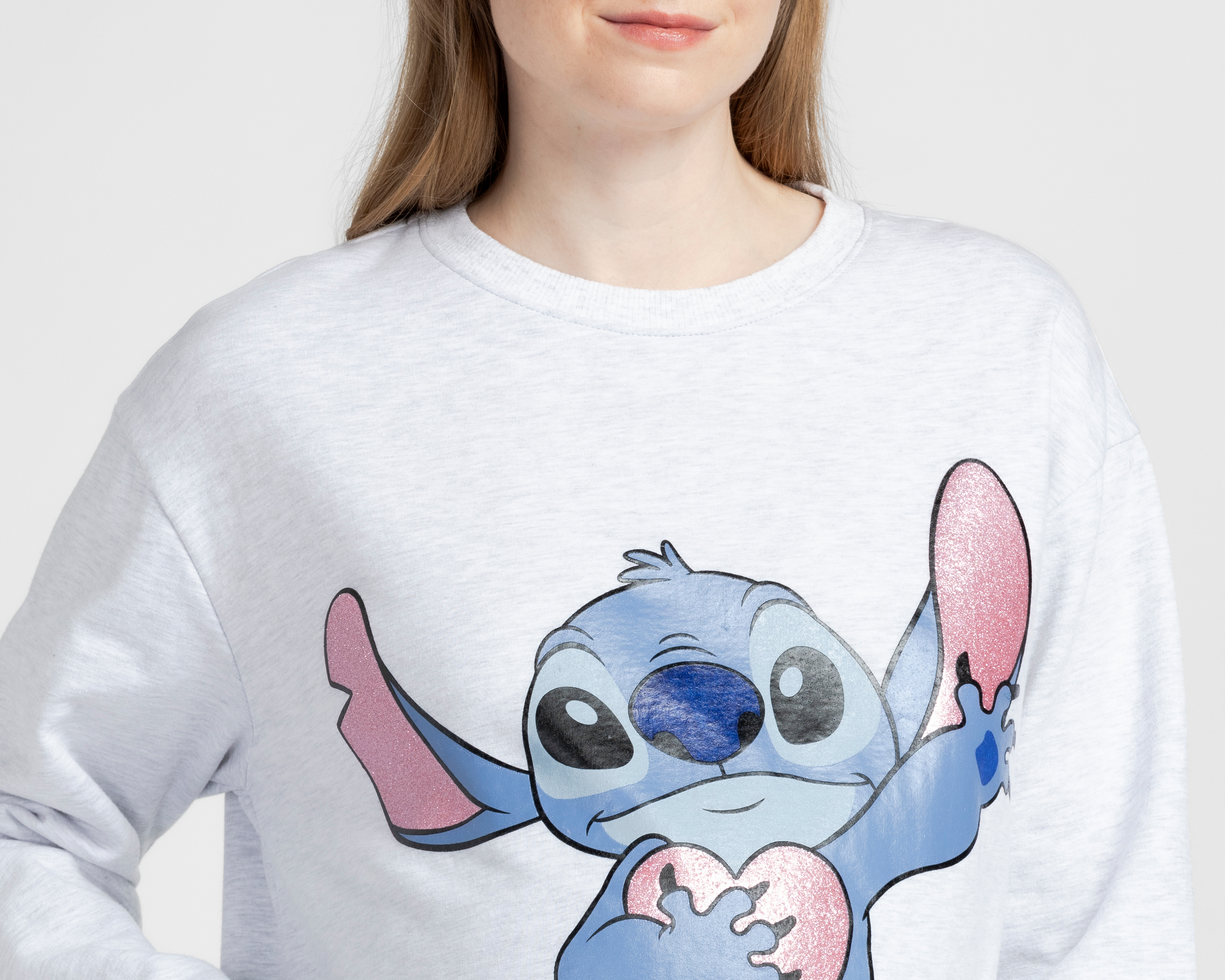 Foto 4 pulgar | Foto 3 | Sudadera Stitch de Maternidad Disney para Mujer
