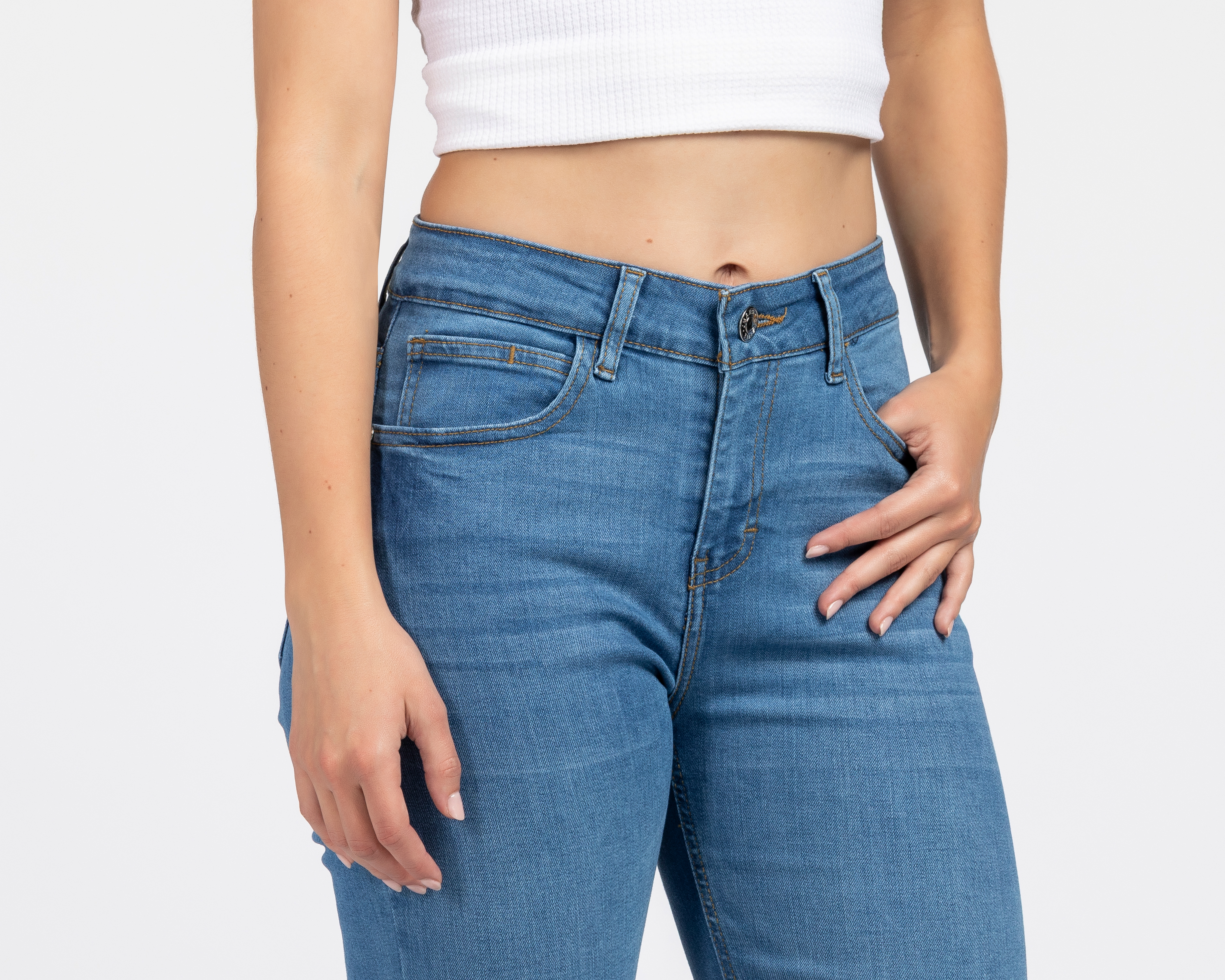 Foto 5 pulgar | Foto 4 | Jeans Skinny Refill para Mujer