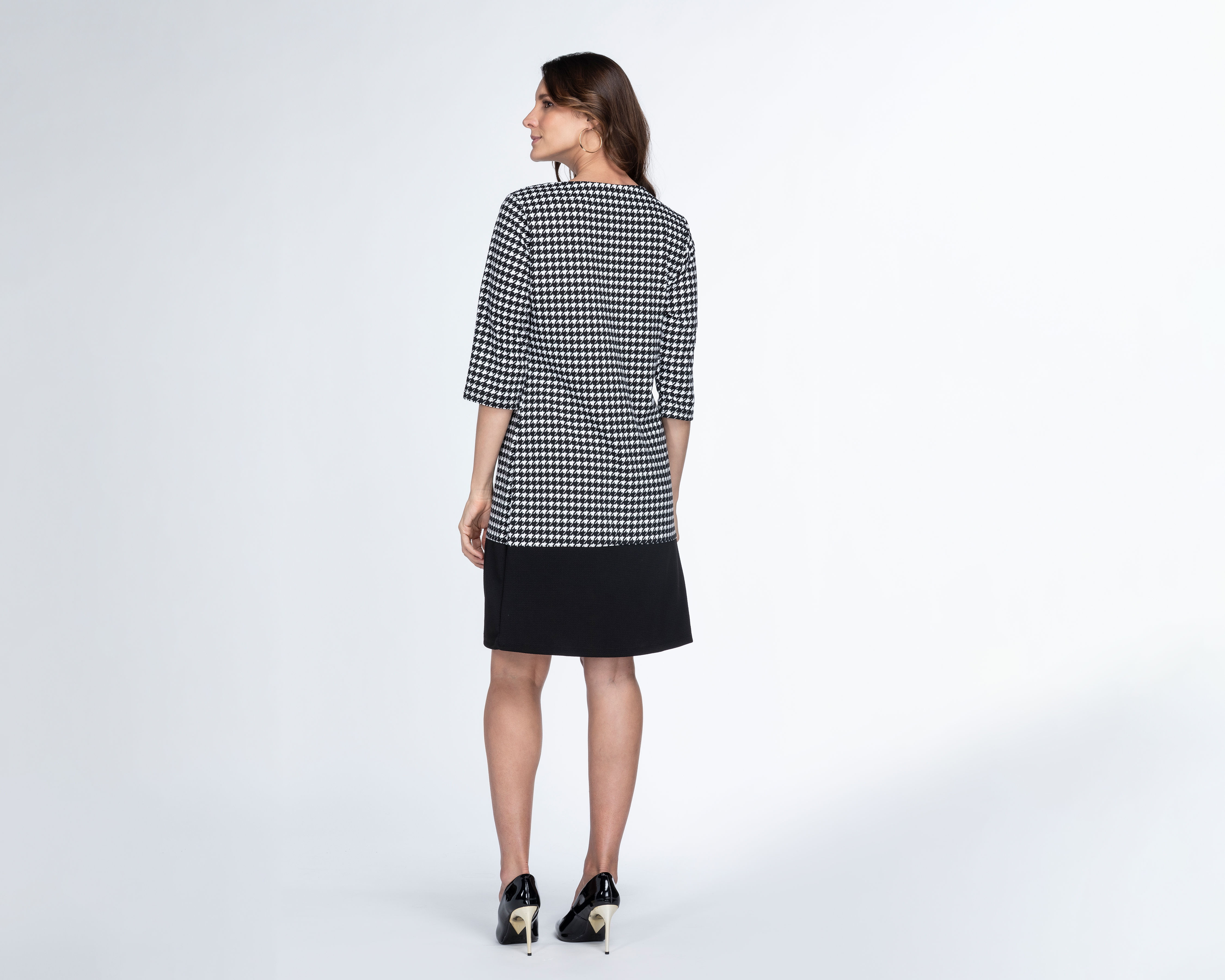 Foto 3 | Foto 3 | Vestido Casual Sahara Estampado Cuello Redondo con Collar