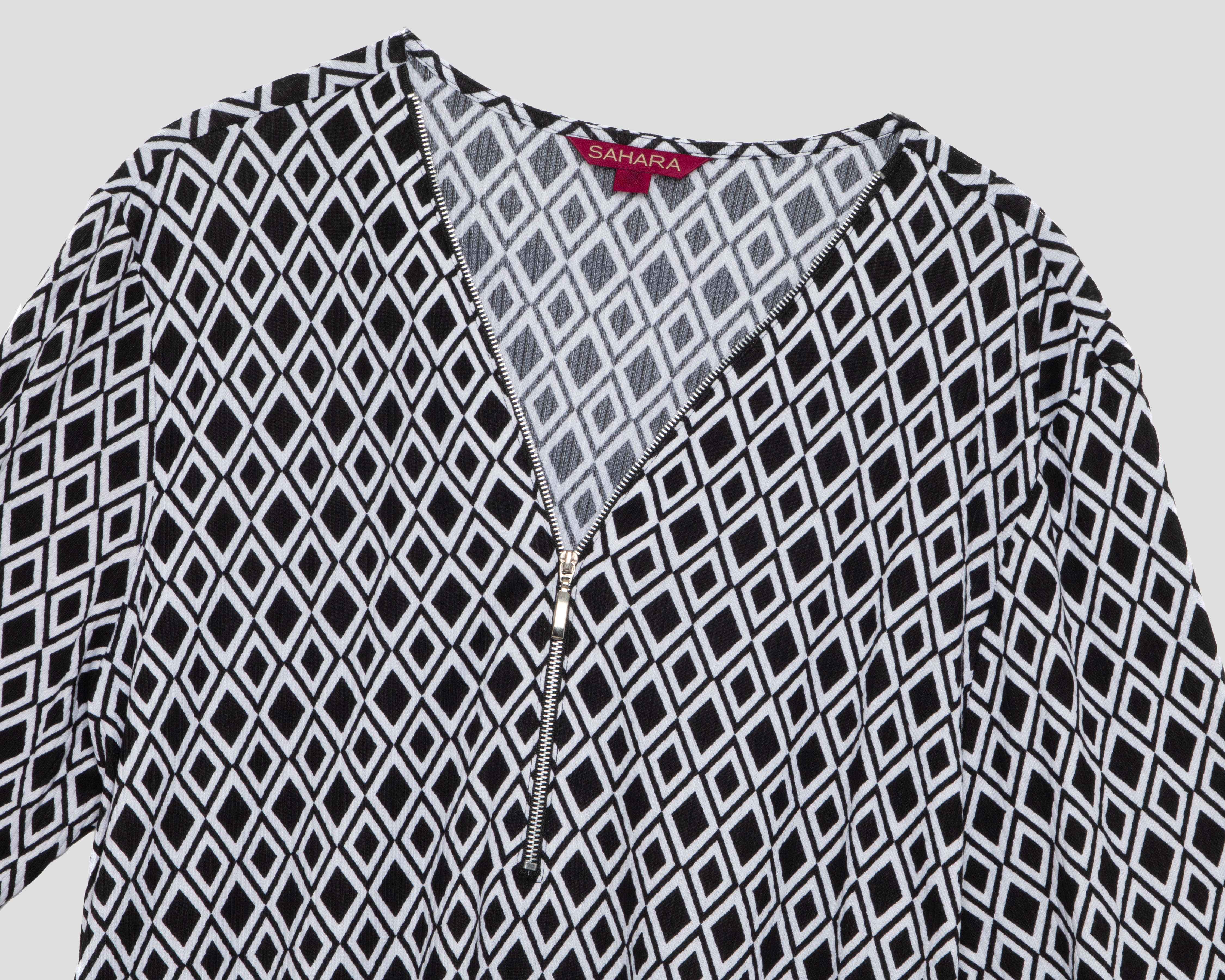 Foto 4 pulgar | Foto 3 | Blusa Manga 3/4 Sahara para Mujer