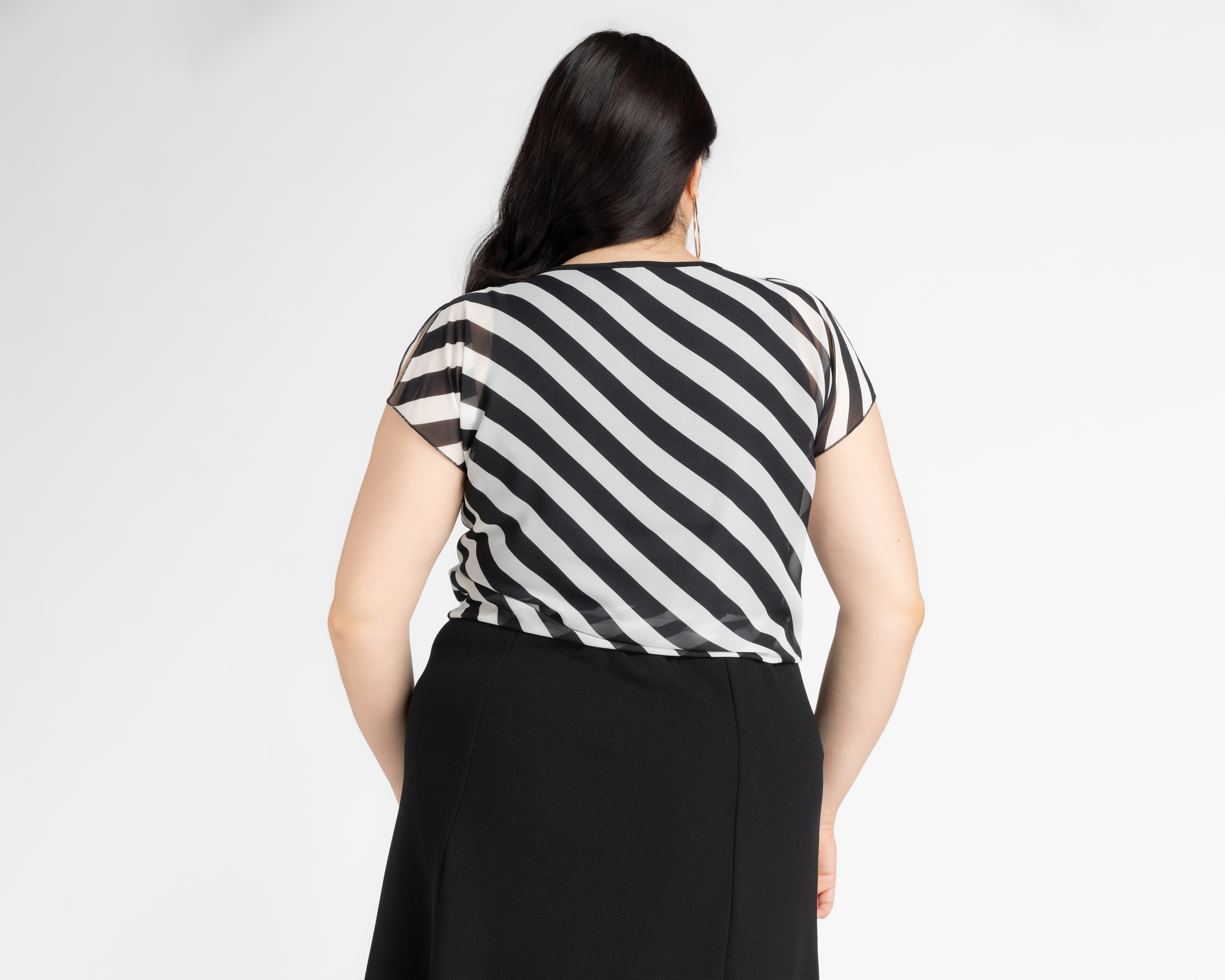 Foto 3 | Foto 3 | Blusa Lady Sun de Rayas con Collar