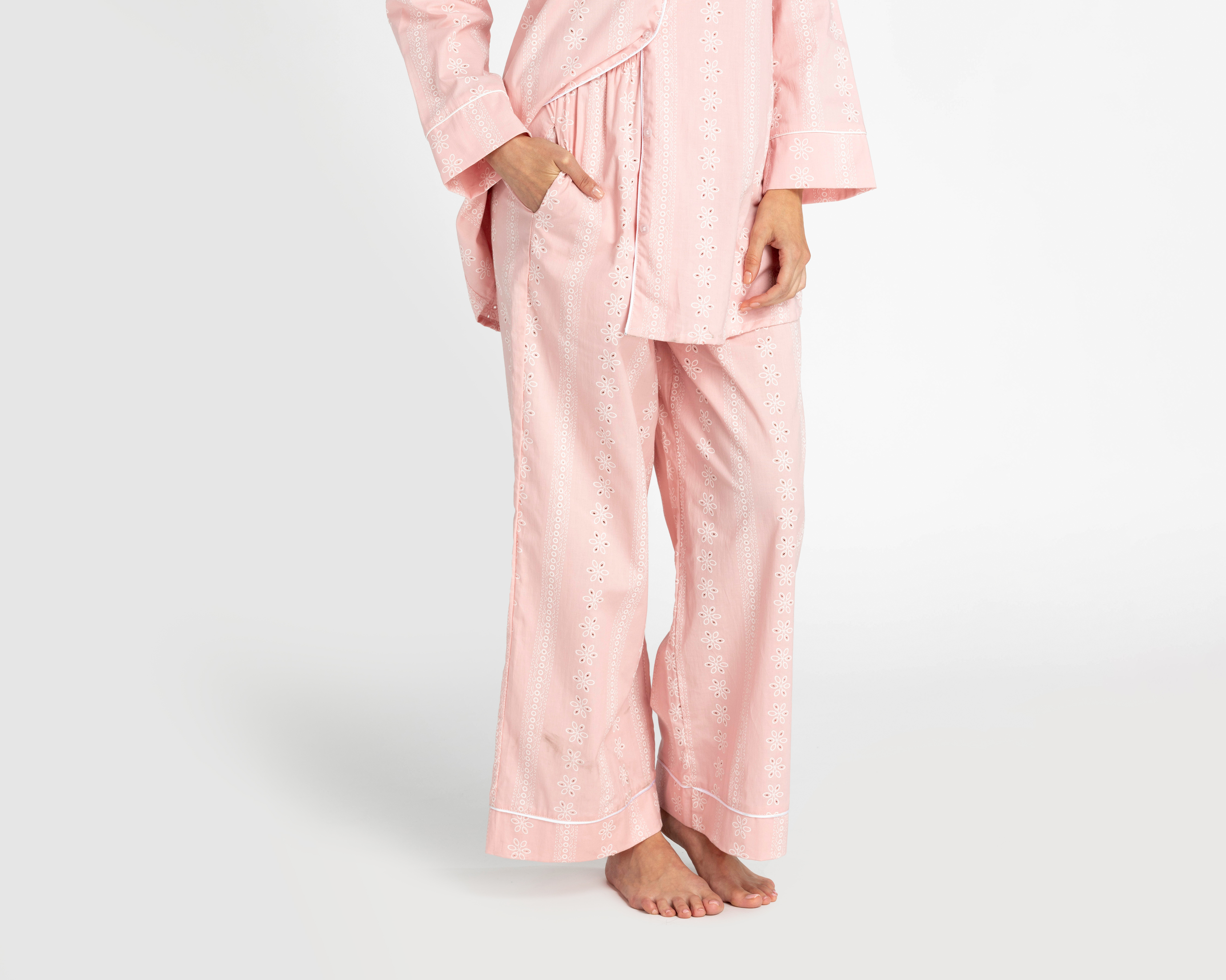Foto 5 pulgar | Foto 4 | Pijama Bella Confidence para Mujer 2 Piezas