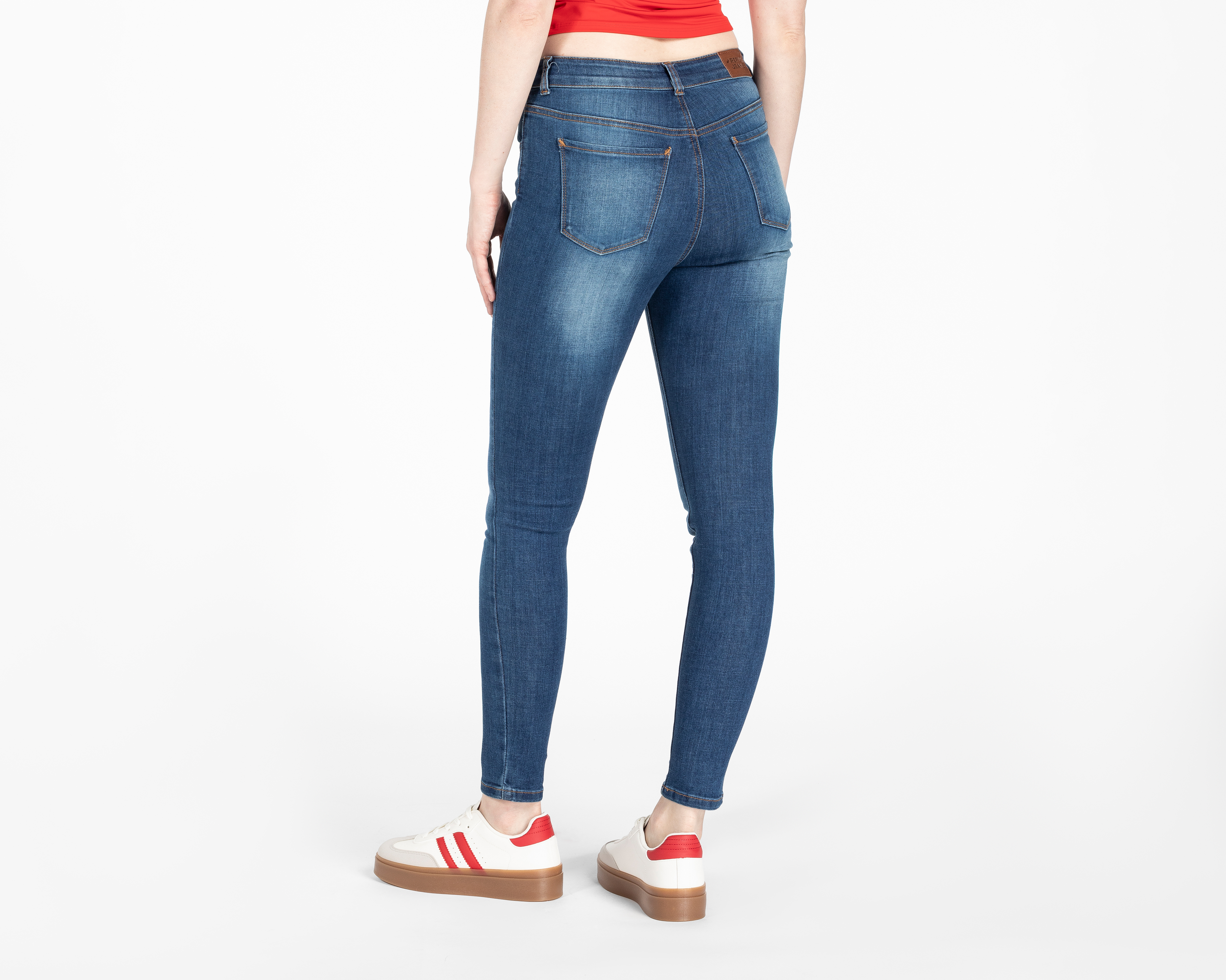 Foto 4 pulgar | Foto 3 | Jeans Skinny Refill para Mujer