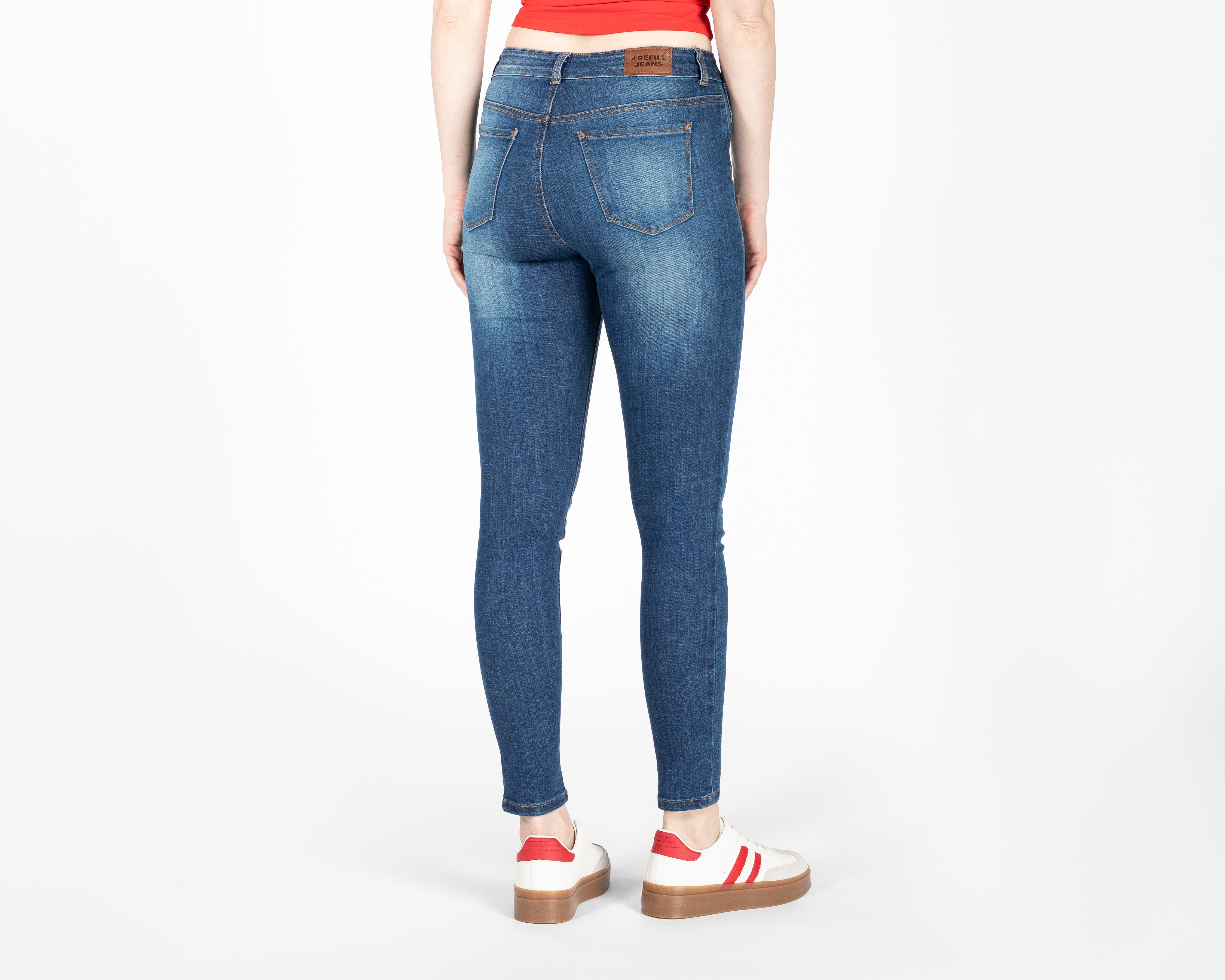 Foto 6 pulgar | Foto 5 | Jeans Skinny Refill para Mujer