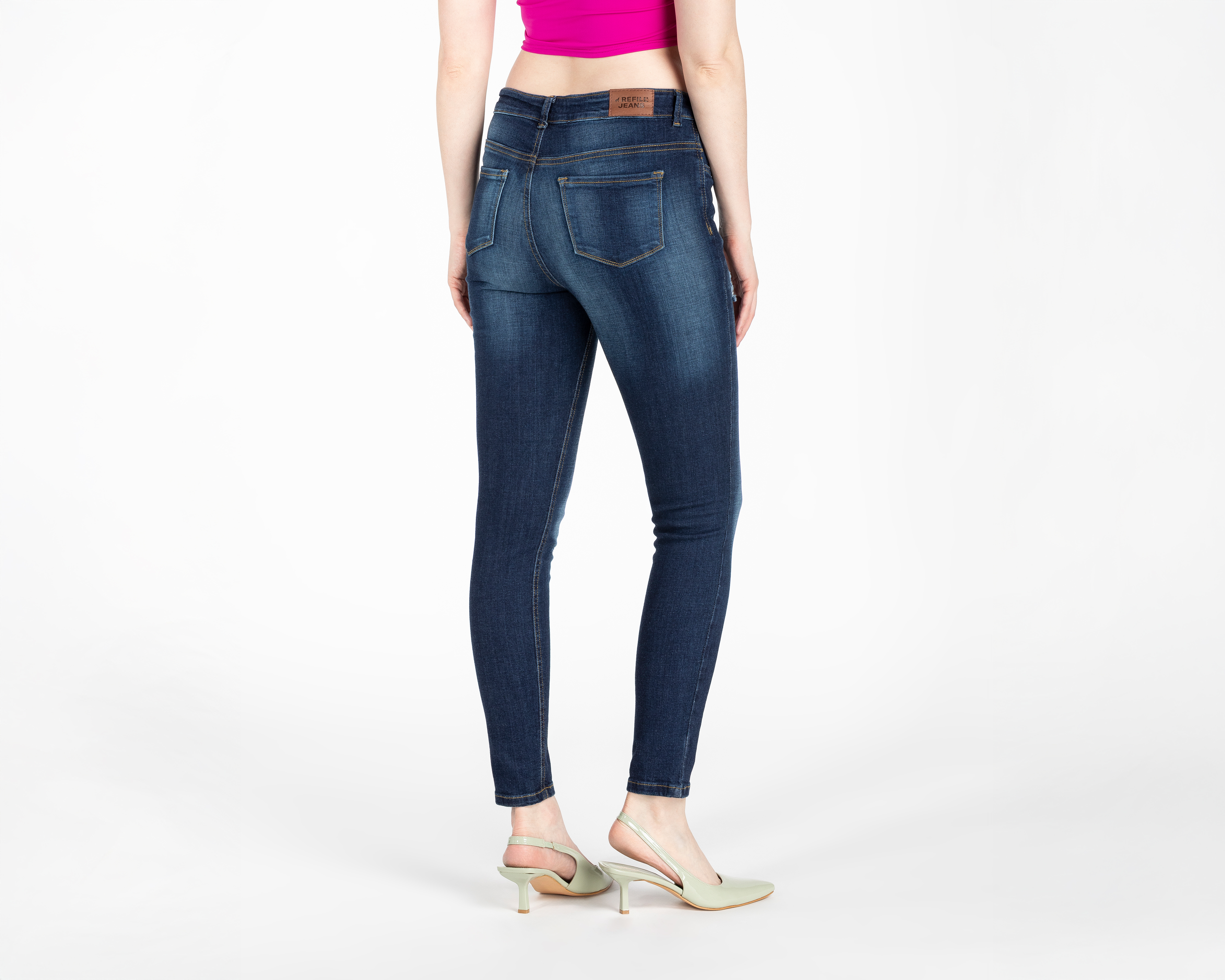 Foto 4 pulgar | Foto 3 | Jeans Skinny Refill para Mujer
