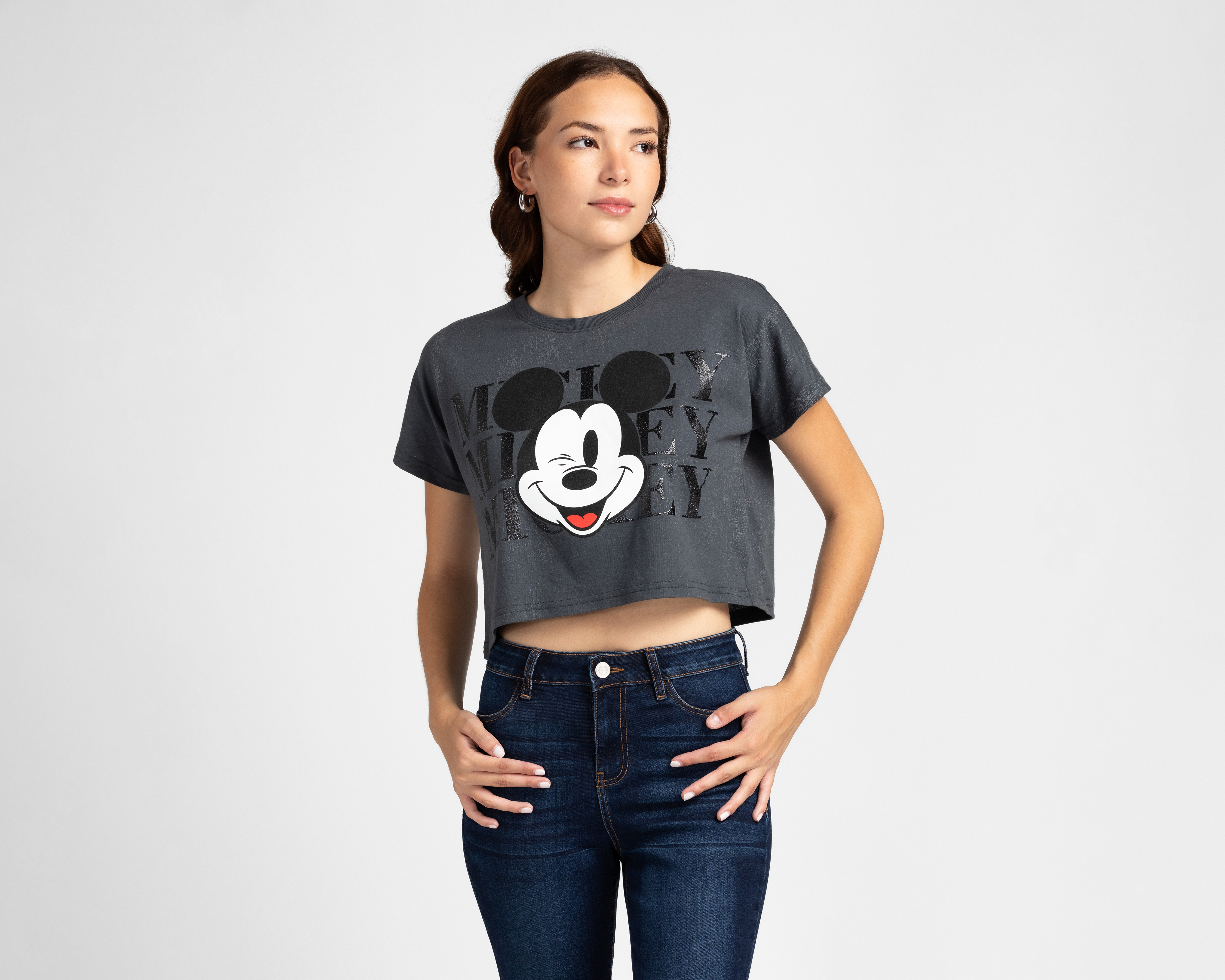 Foto 2 pulgar | Foto 1 | Crop Top Manga Corta Disney Mickey Mouse para Mujer