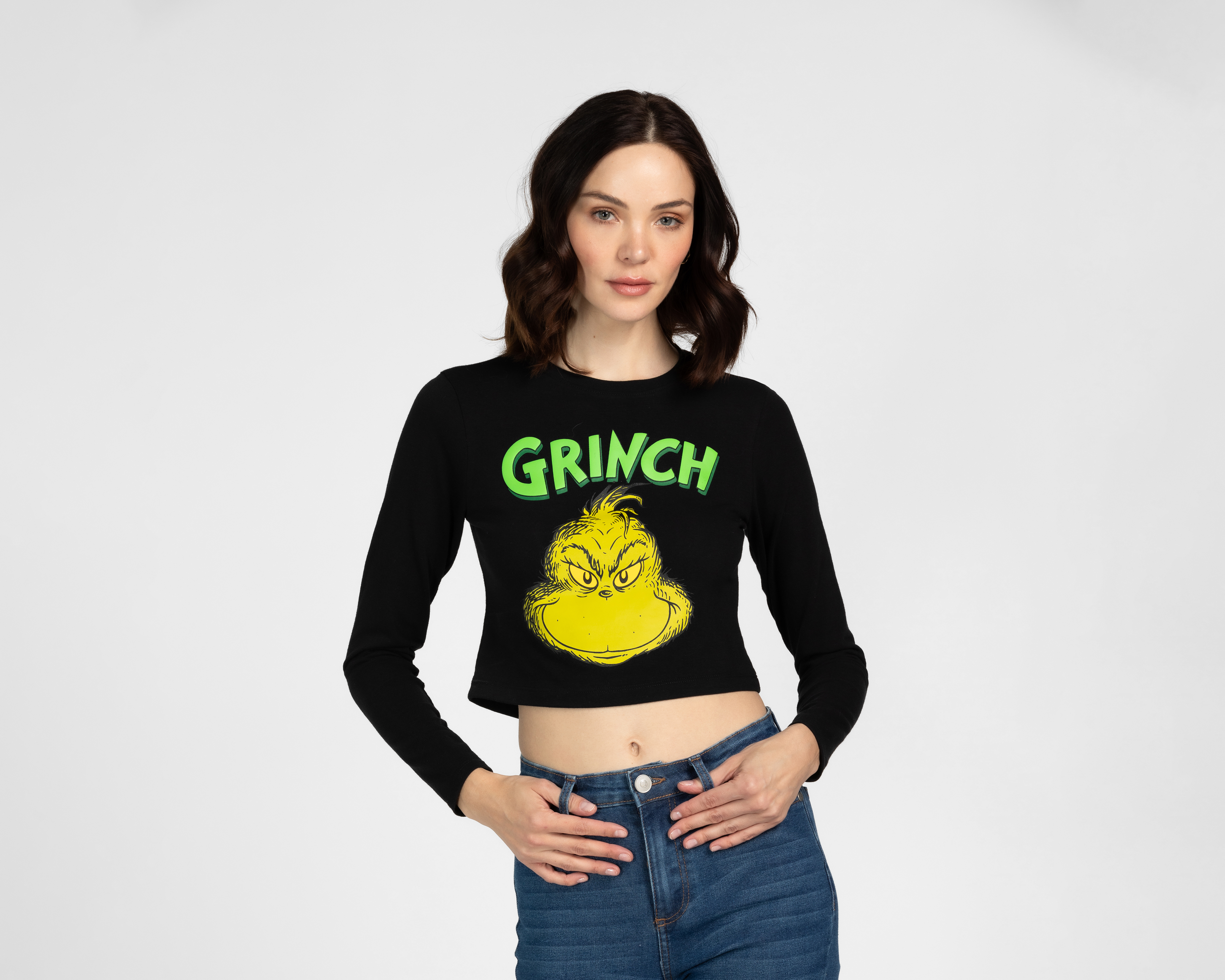 Foto 2 pulgar | Foto 1 | Playera Dr. Seuss the Grinch de Manga Larga para Mujer