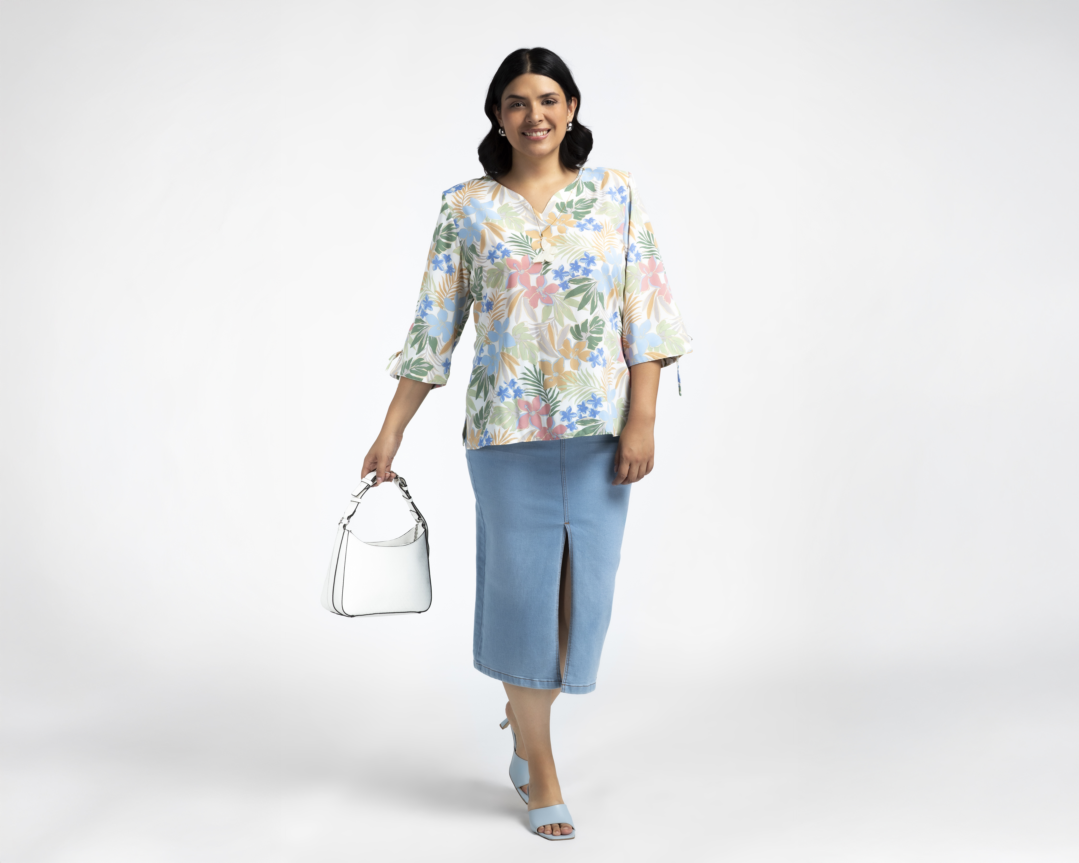 Foto 3 pulgar | Foto 2 | Blusa con Collar Paloma para Mujer