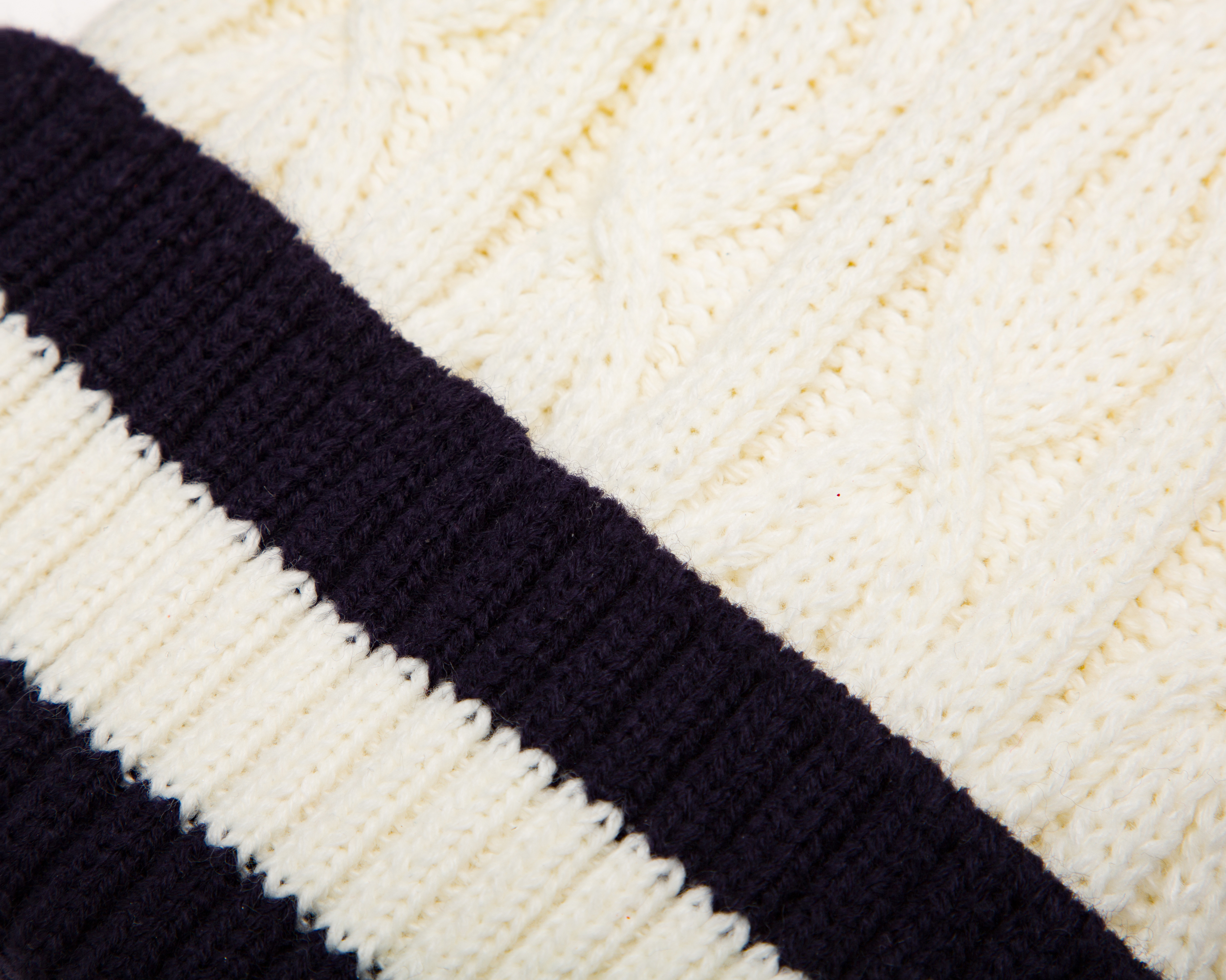 Foto 3 pulgar | Foto 2 | Gorro Refill