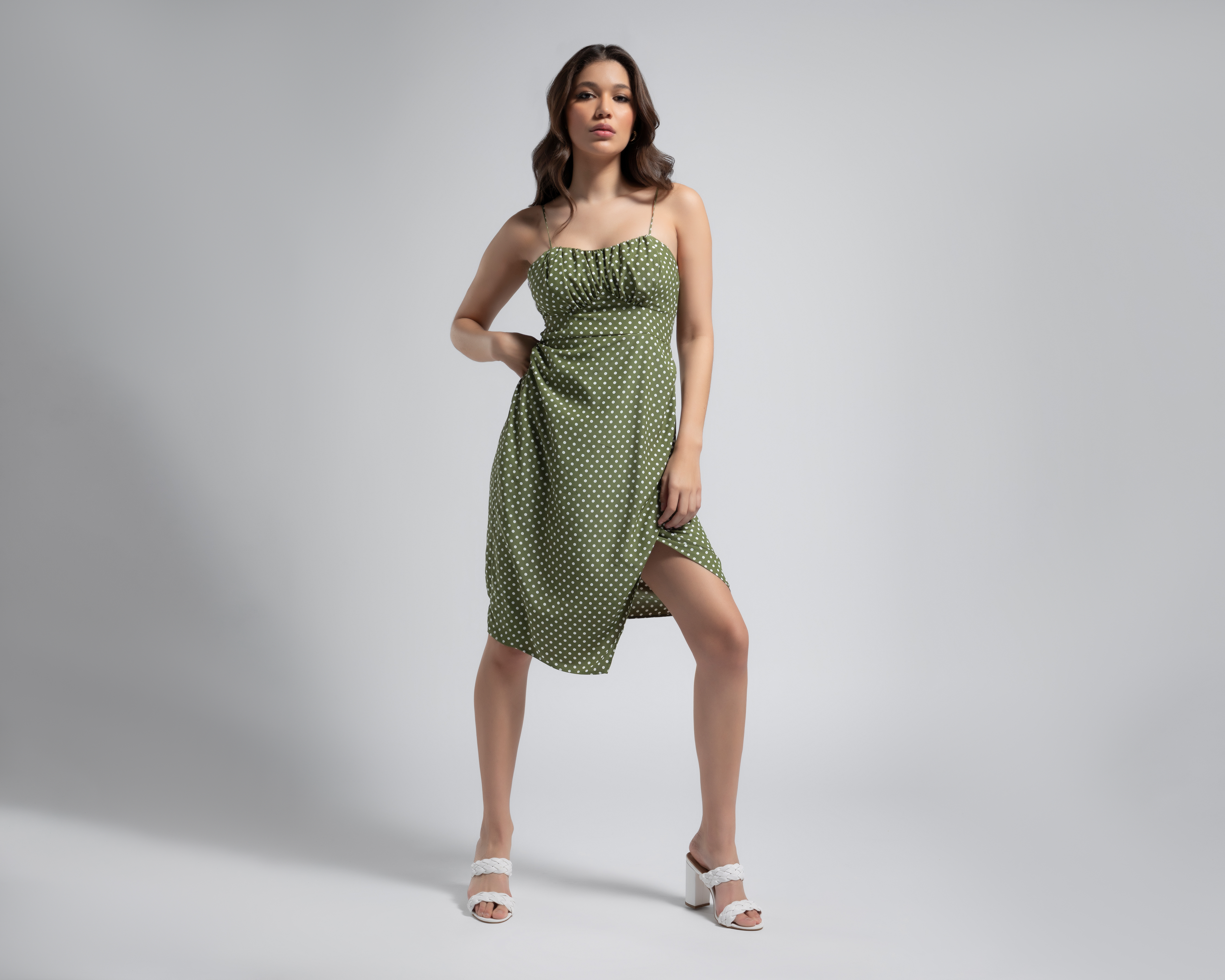 Foto 3 pulgar | Foto 2 | Vestido Jennifer Lopez Casual Corto de Puntos