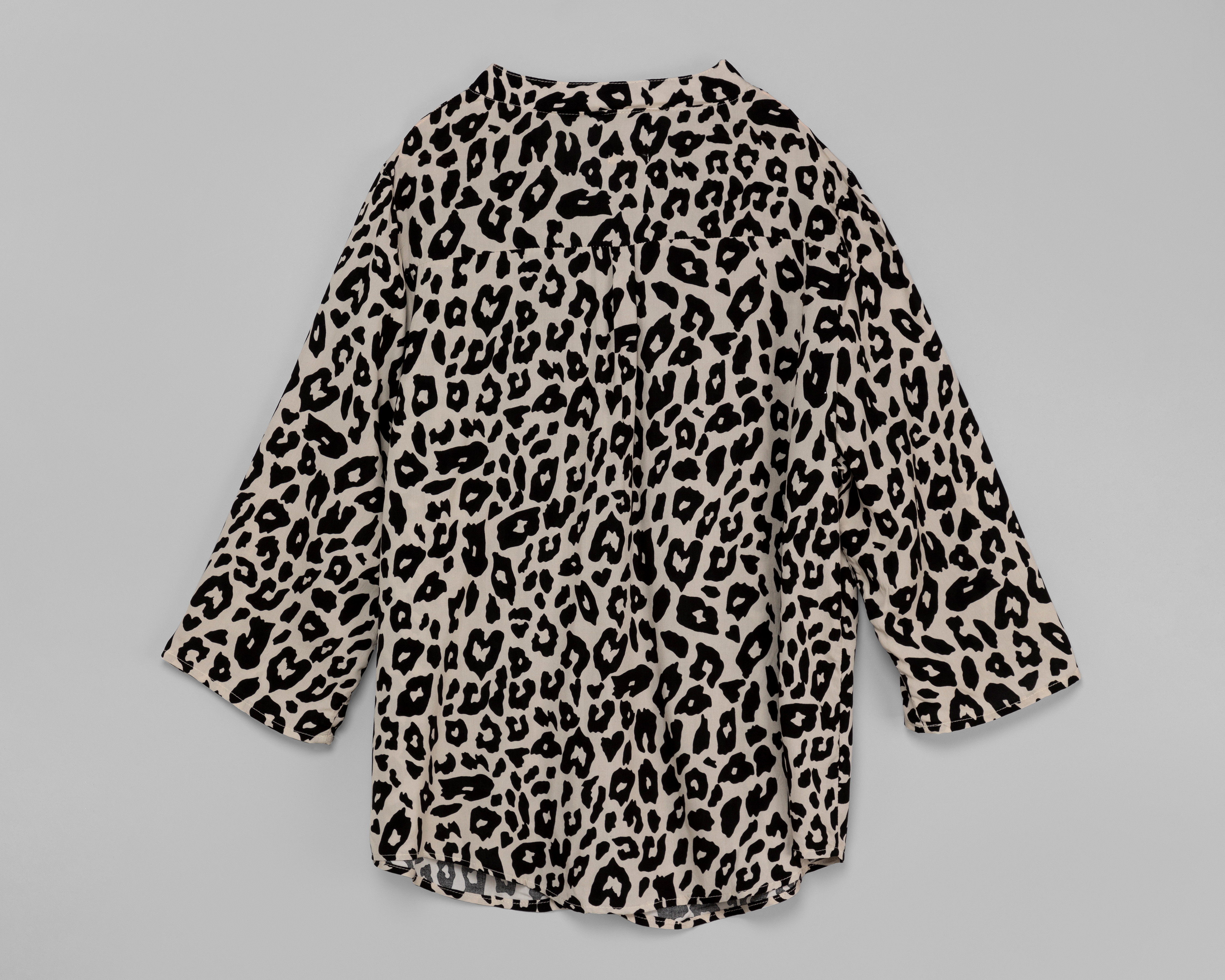 Foto 3 pulgar | Foto 2 | Blusa Lady Sun Animal Print con Manga 3/4