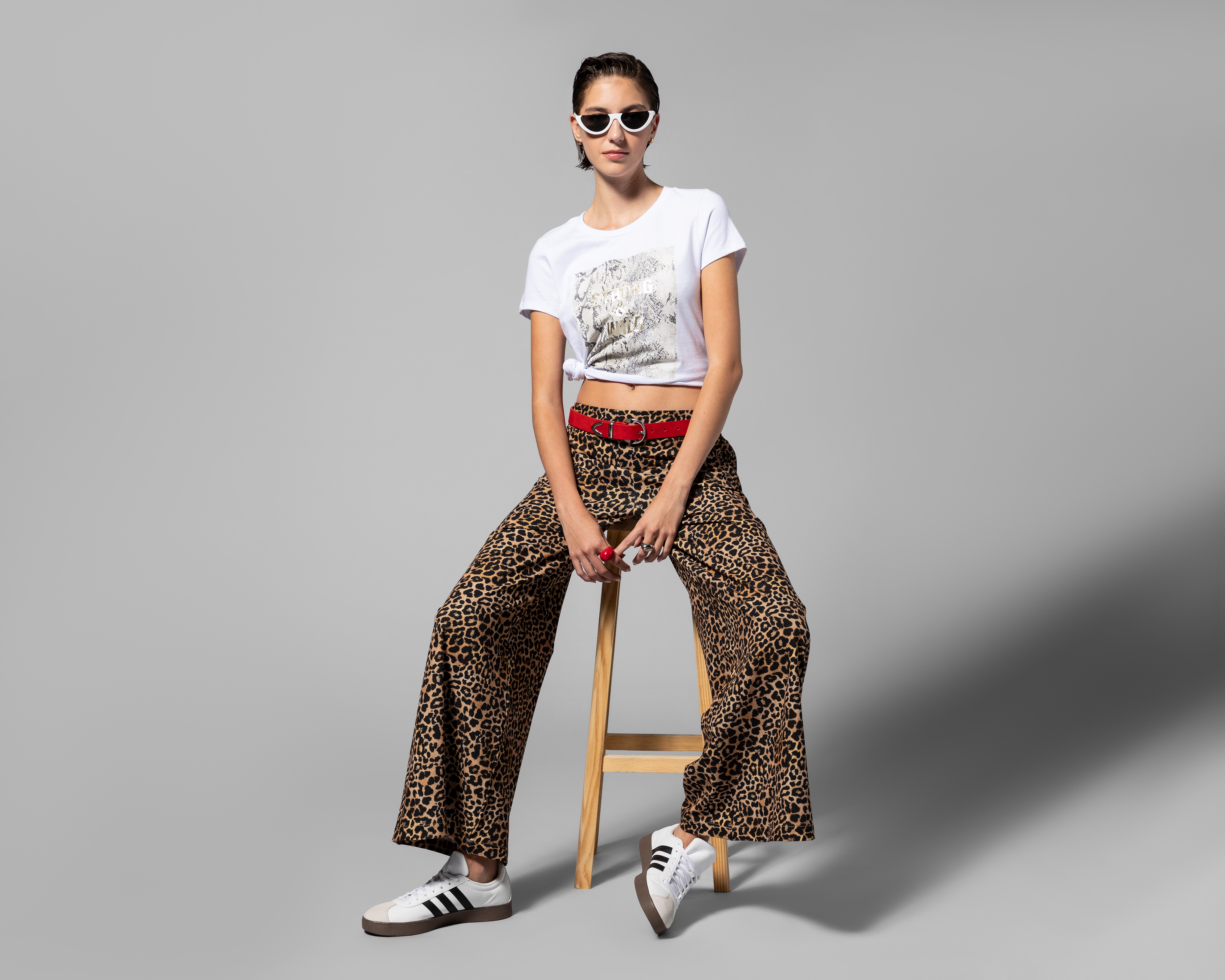 Foto 2 | Foto 2 | Playera Thinner para Mujer