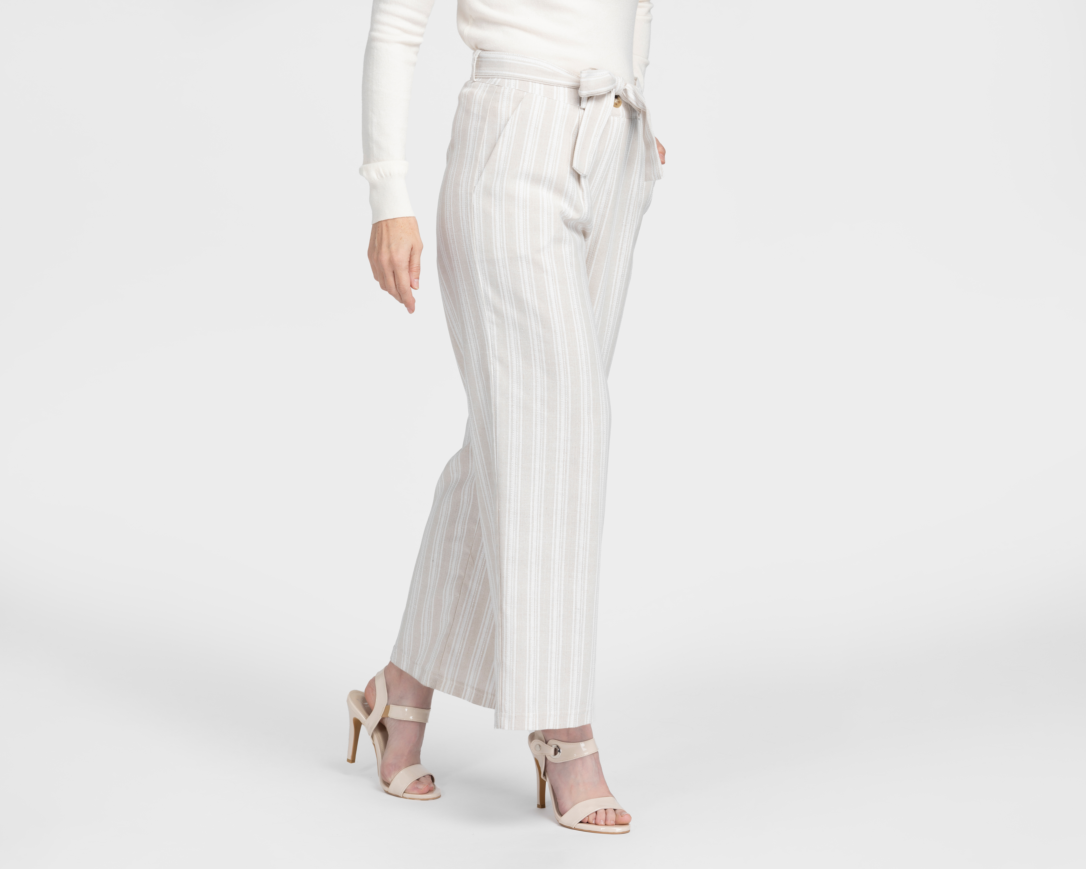 Foto 1 | Foto 1 | Pantalón Capri Sahara con Cinturón para Mujer