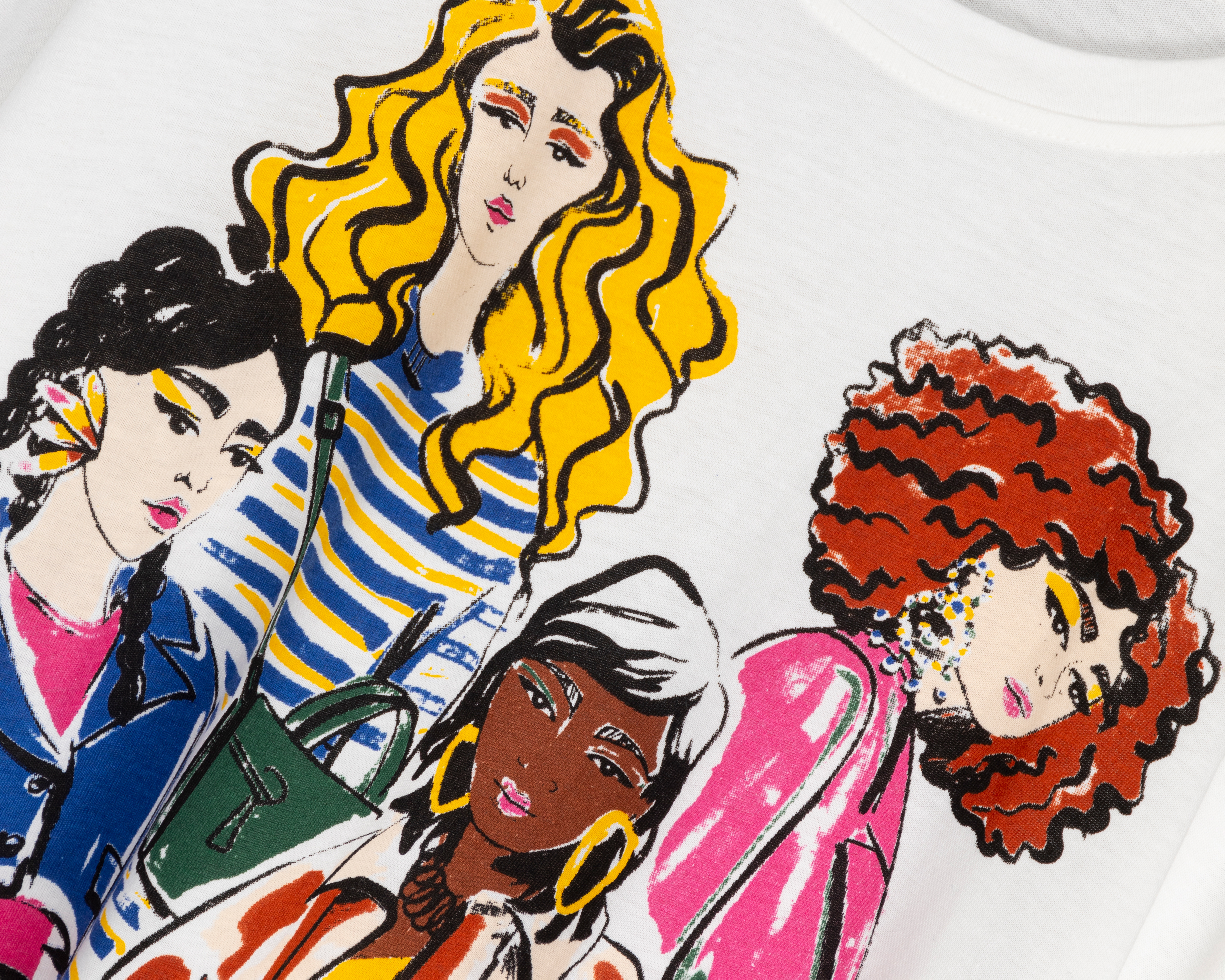 Foto 4 pulgar | Foto 3 | Playera Thinner Manga Corta Estampada