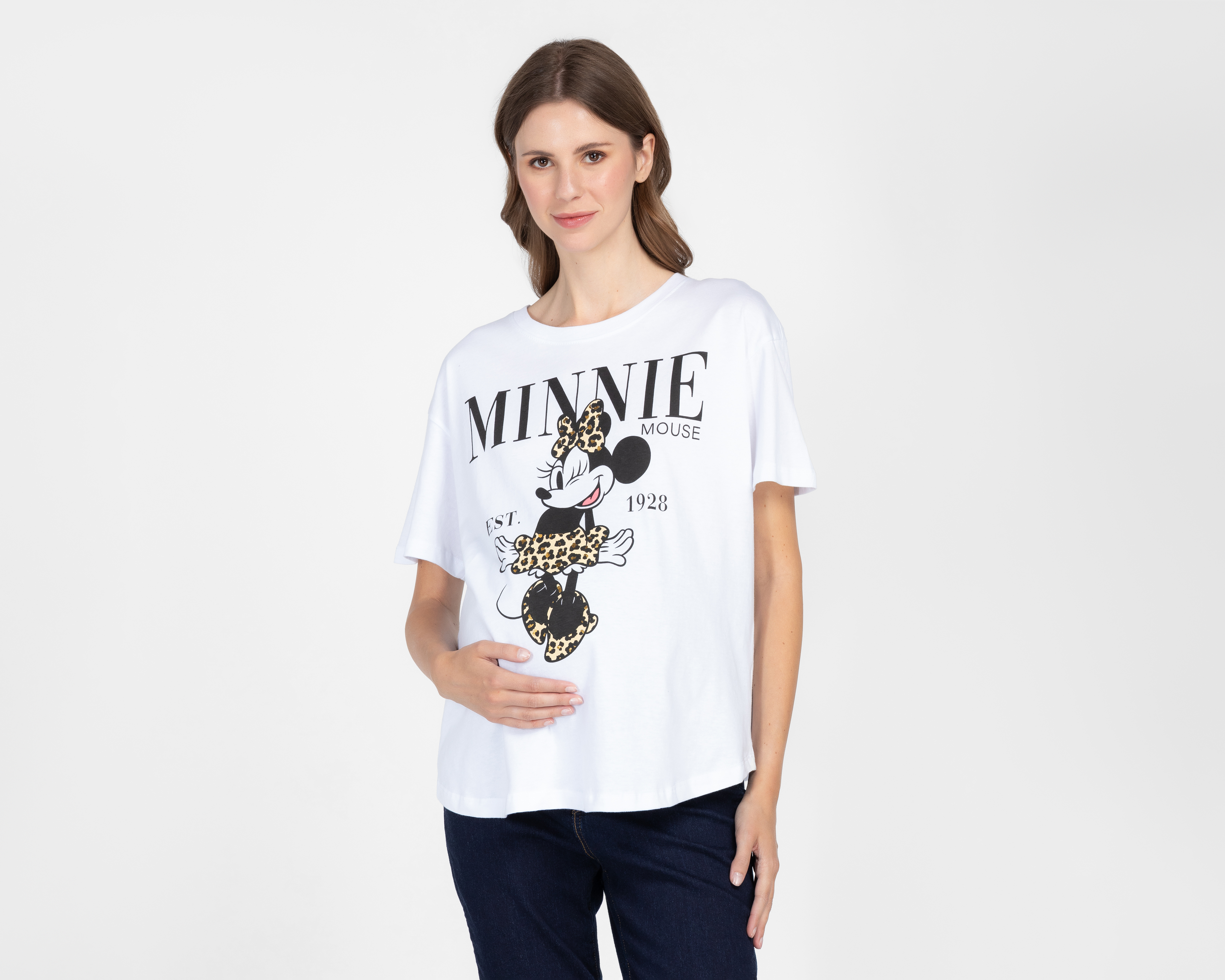 Foto 2 pulgar | Foto 1 | Playera de Maternidad Disney Manga Corta