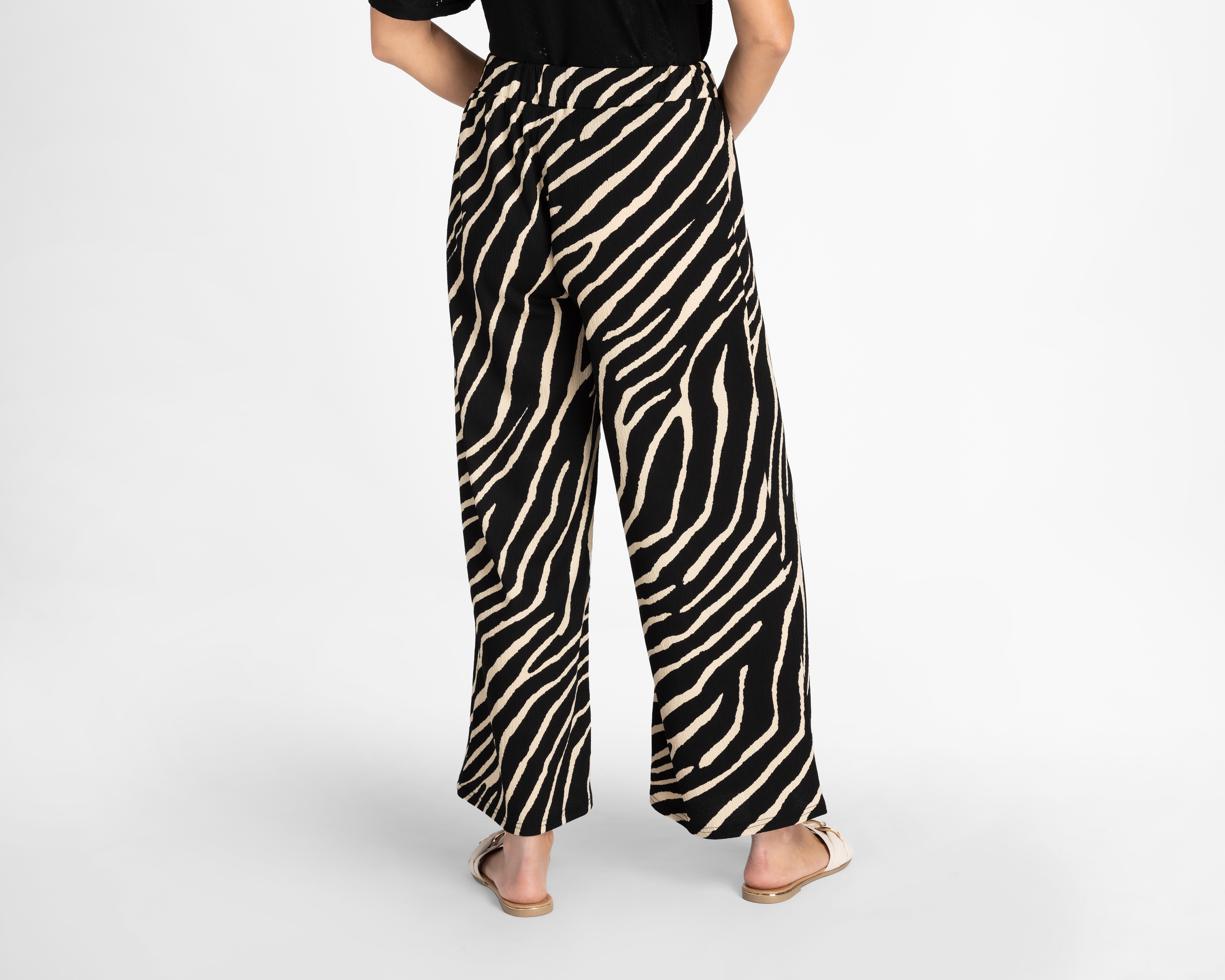 Foto 4 pulgar | Foto 3 | Pantalón Casual Sahara con Animal Print