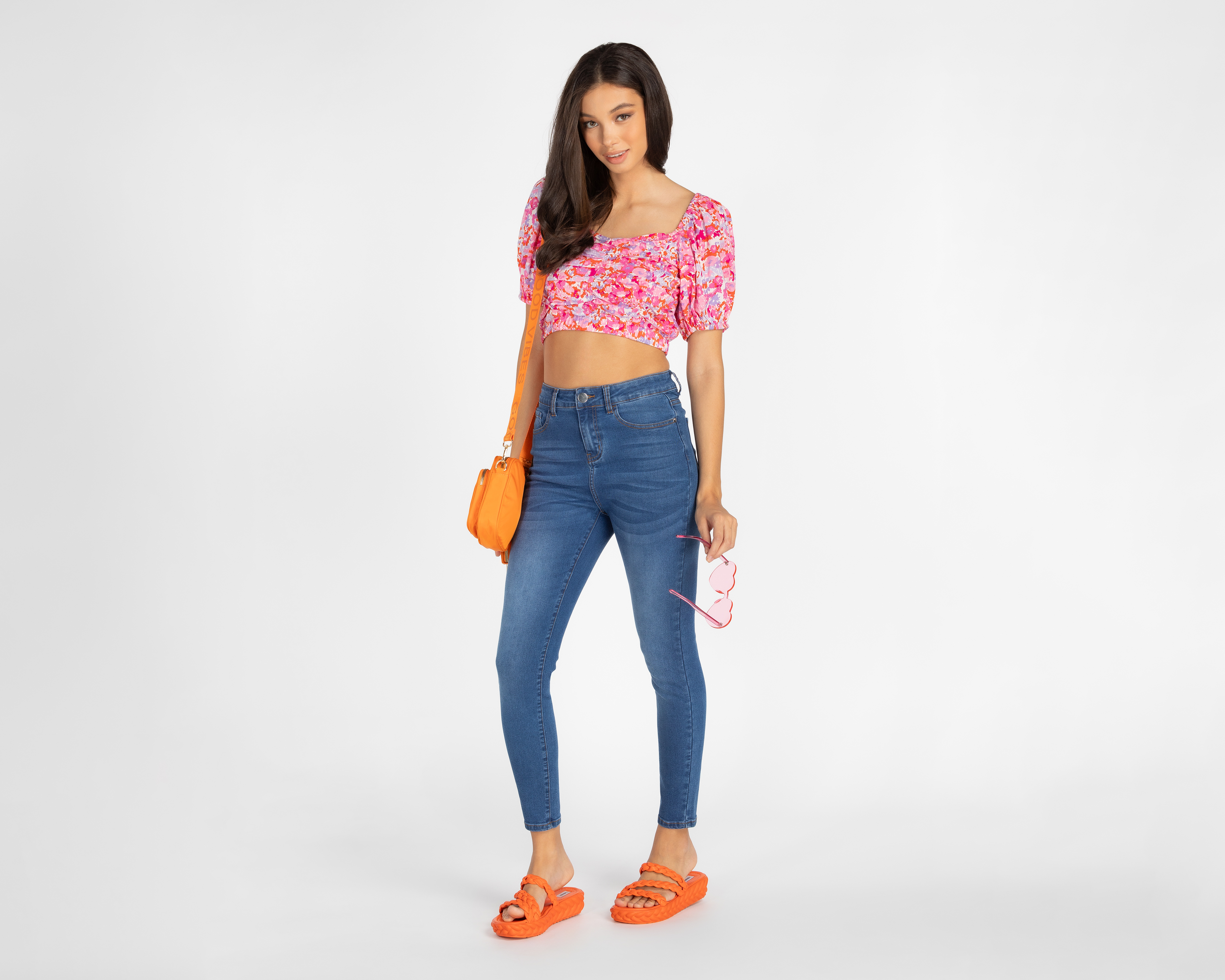 Foto 2 | Foto 2 | Crop Top 18 Forever Floreado con Manga Corta