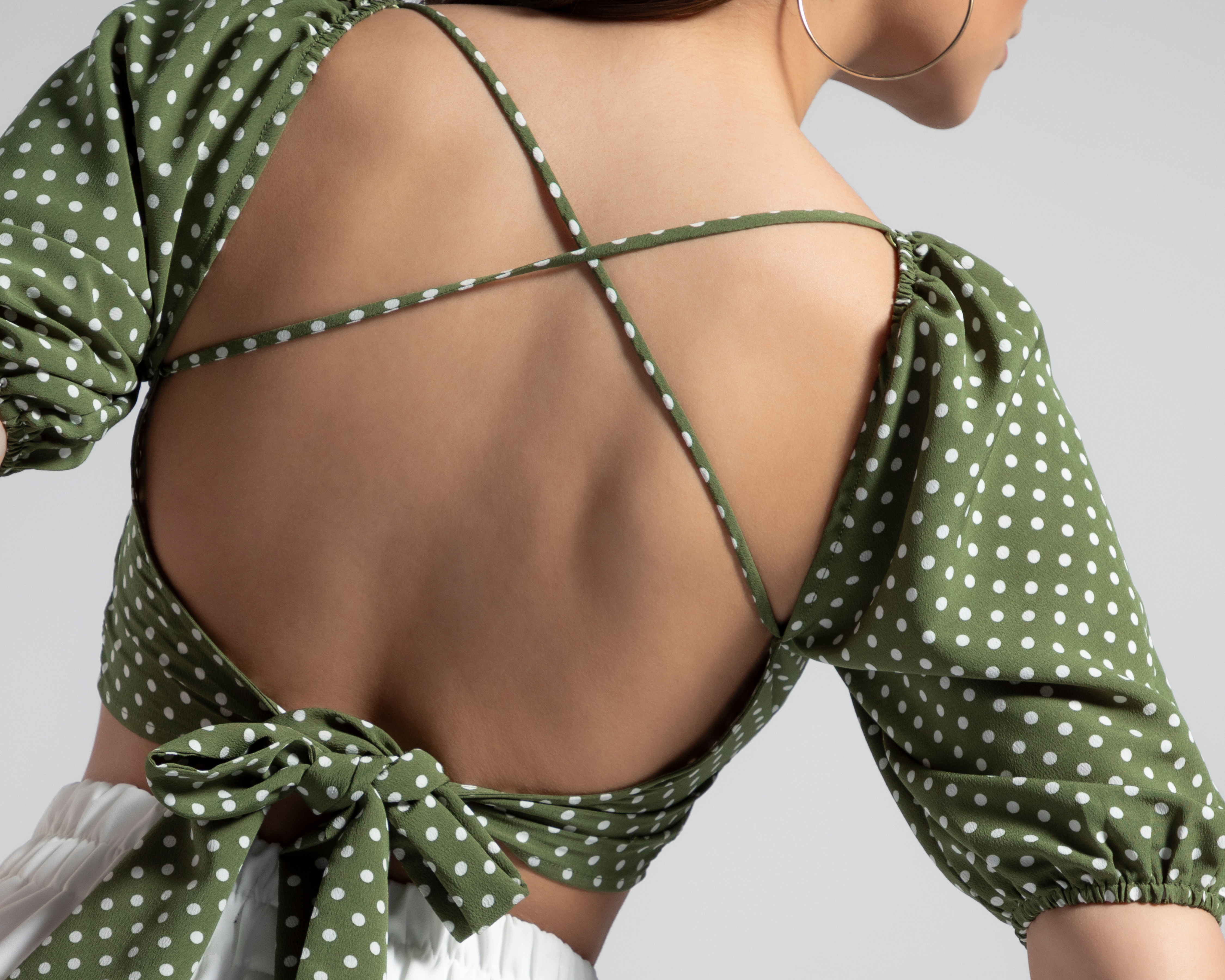 Foto 5 | Foto 5 | Blusa Jennifer Lopez con Espalda Descubierta