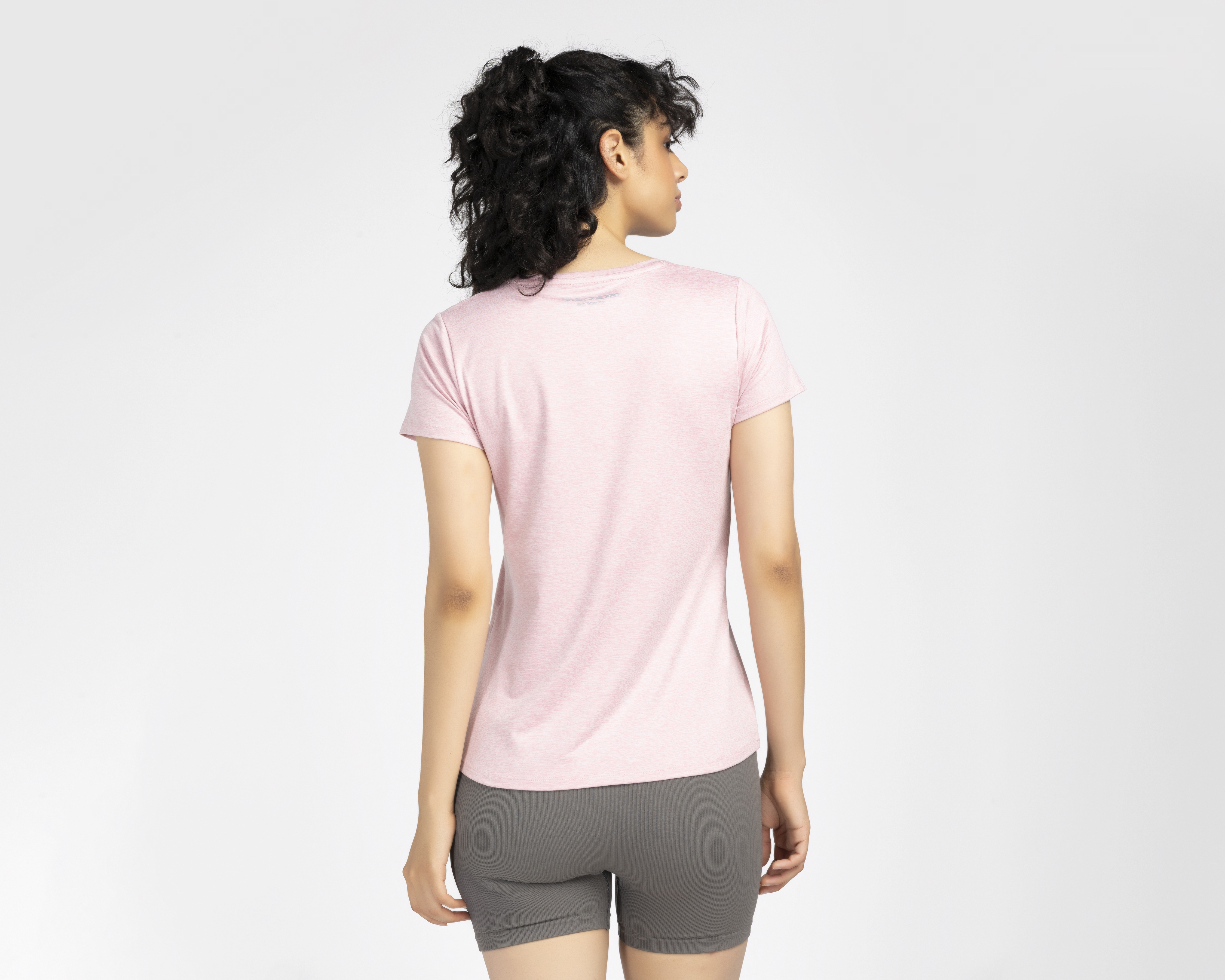 Foto 4 pulgar | Foto 3 | Playera Deportiva Skechers para Mujer