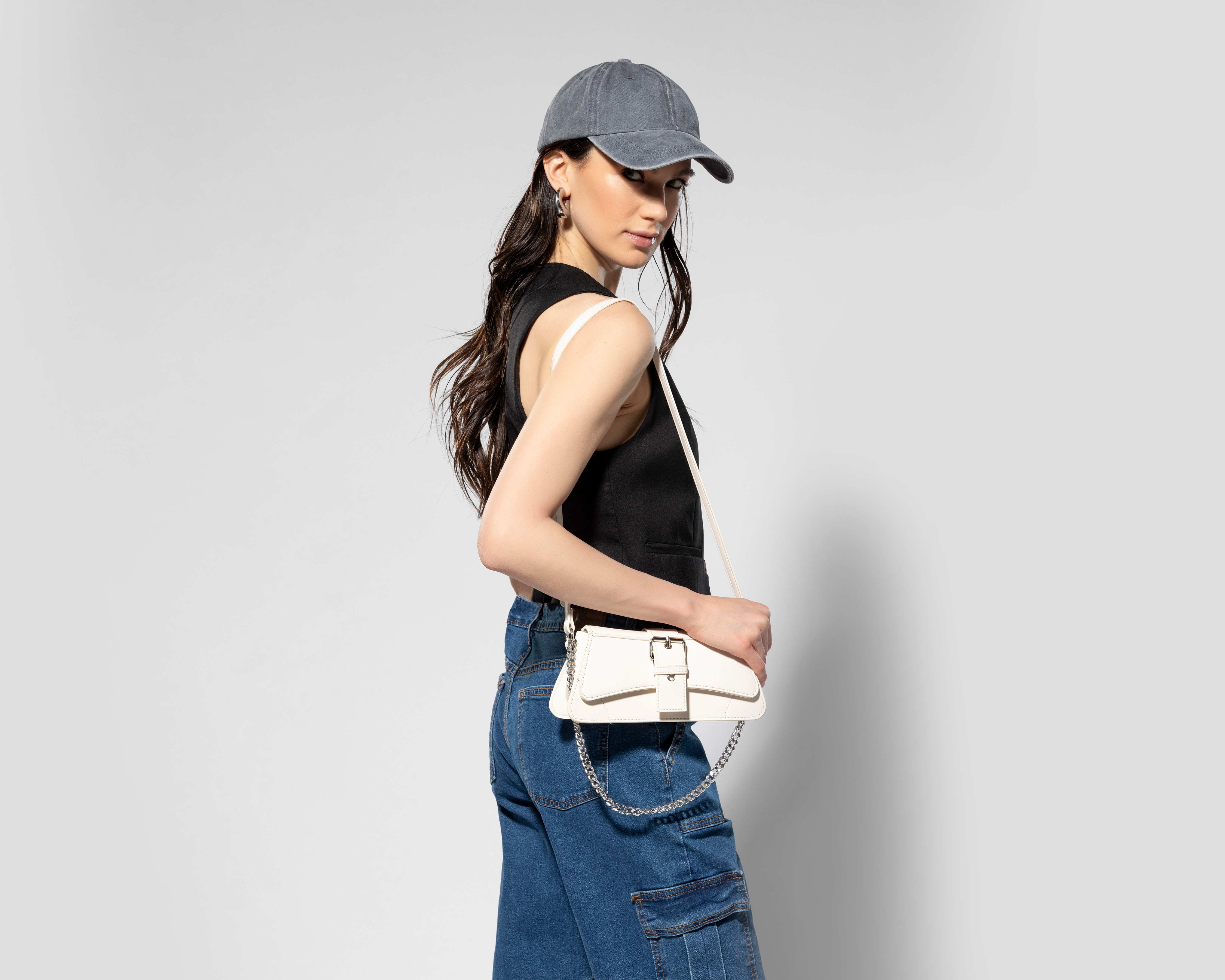 Foto 7 pulgar | Foto 6 | Bolsa Cruzada Strona