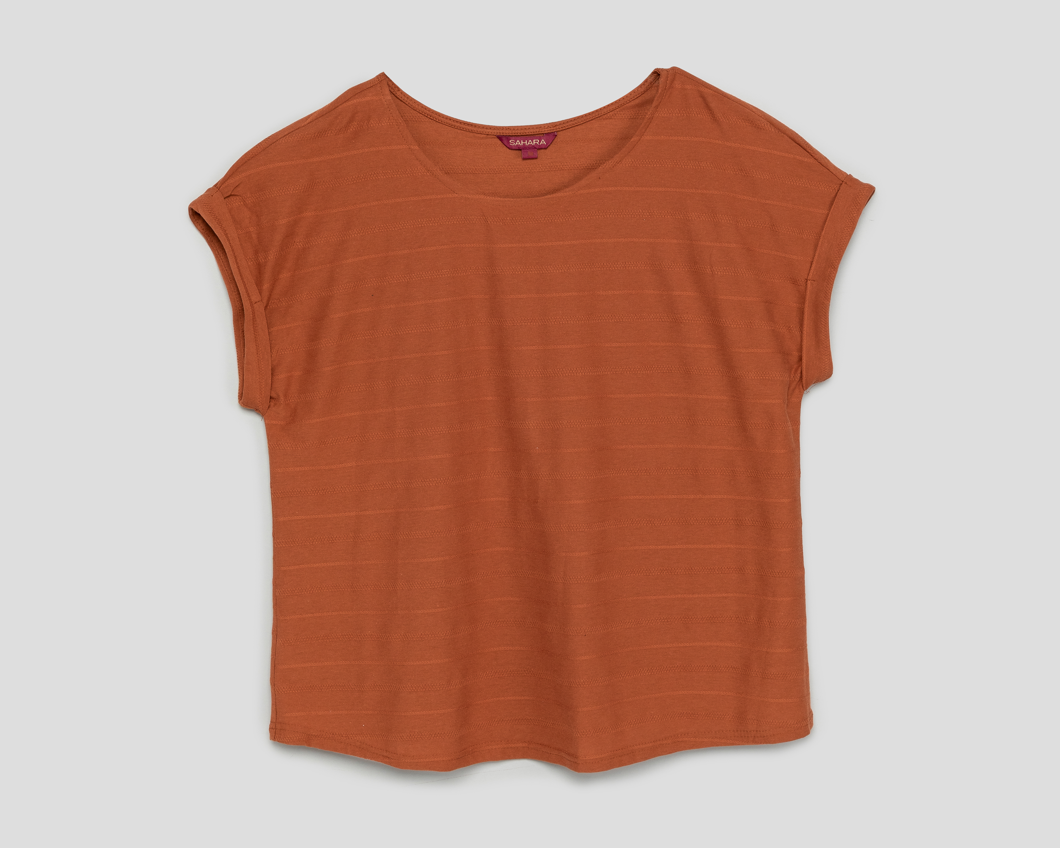 Foto 2 pulgar | Foto 1 | Playera Cuello Redondo Sahara para Mujer