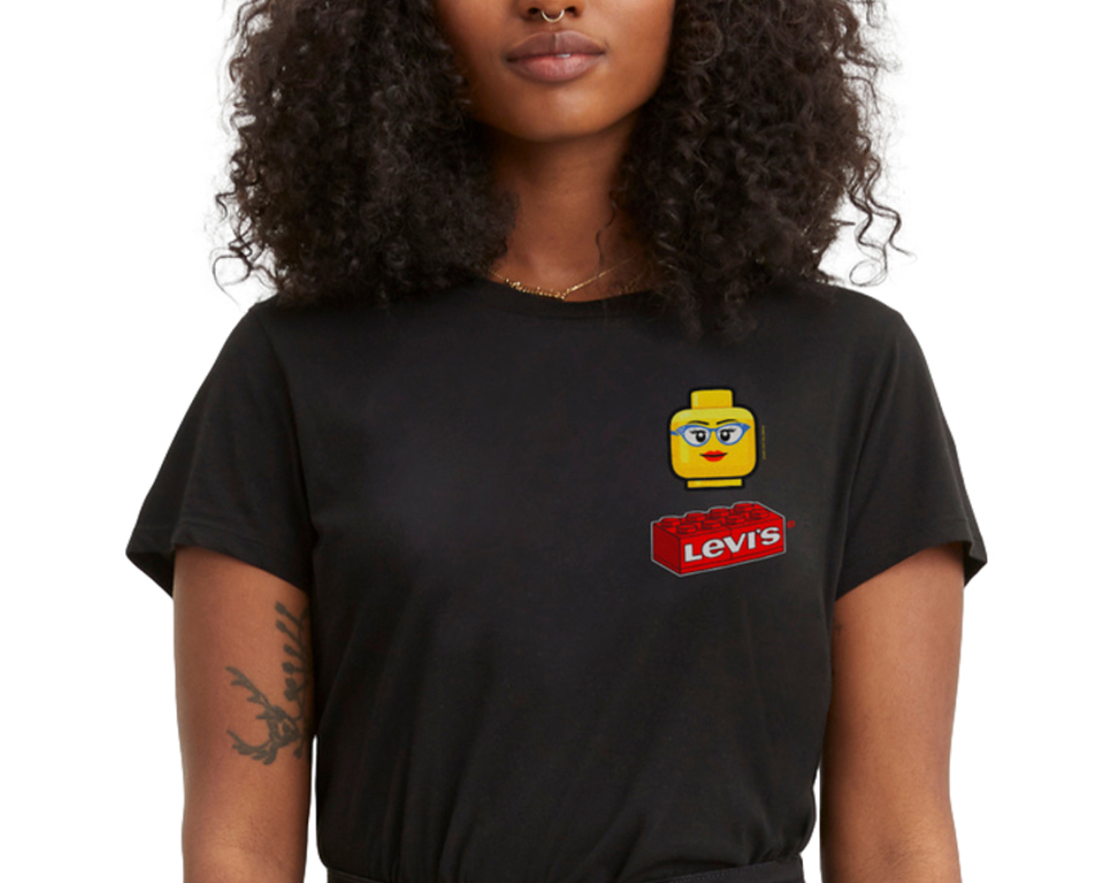 Foto 4 pulgar | Foto 3 | Playera Levi's Manga Corta Estampada