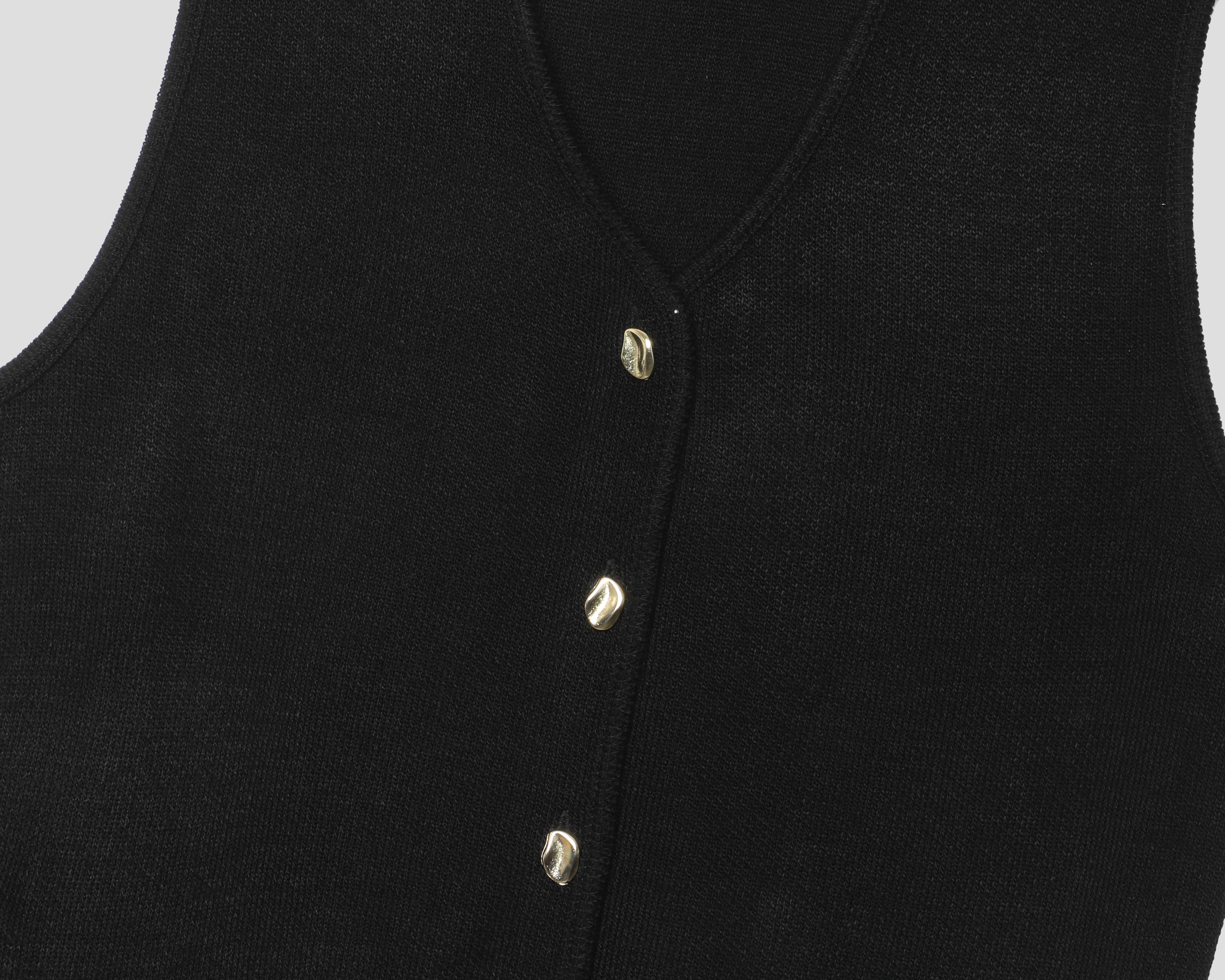 Foto 4 pulgar | Foto 3 | Blusa Negra Sahara para Mujer