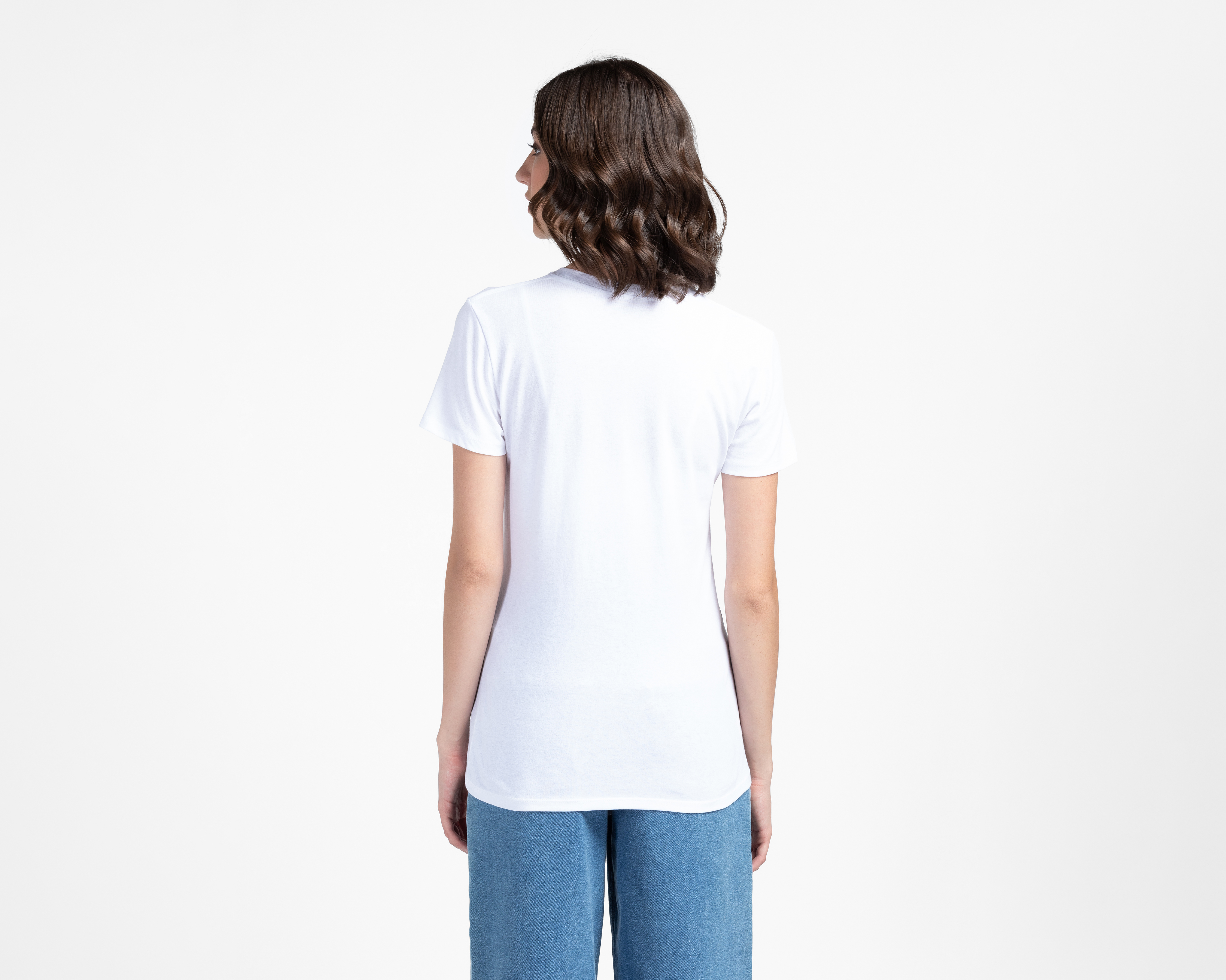Foto 3 pulgar | Foto 2 | Playera Pokémon Estampada para Mujer