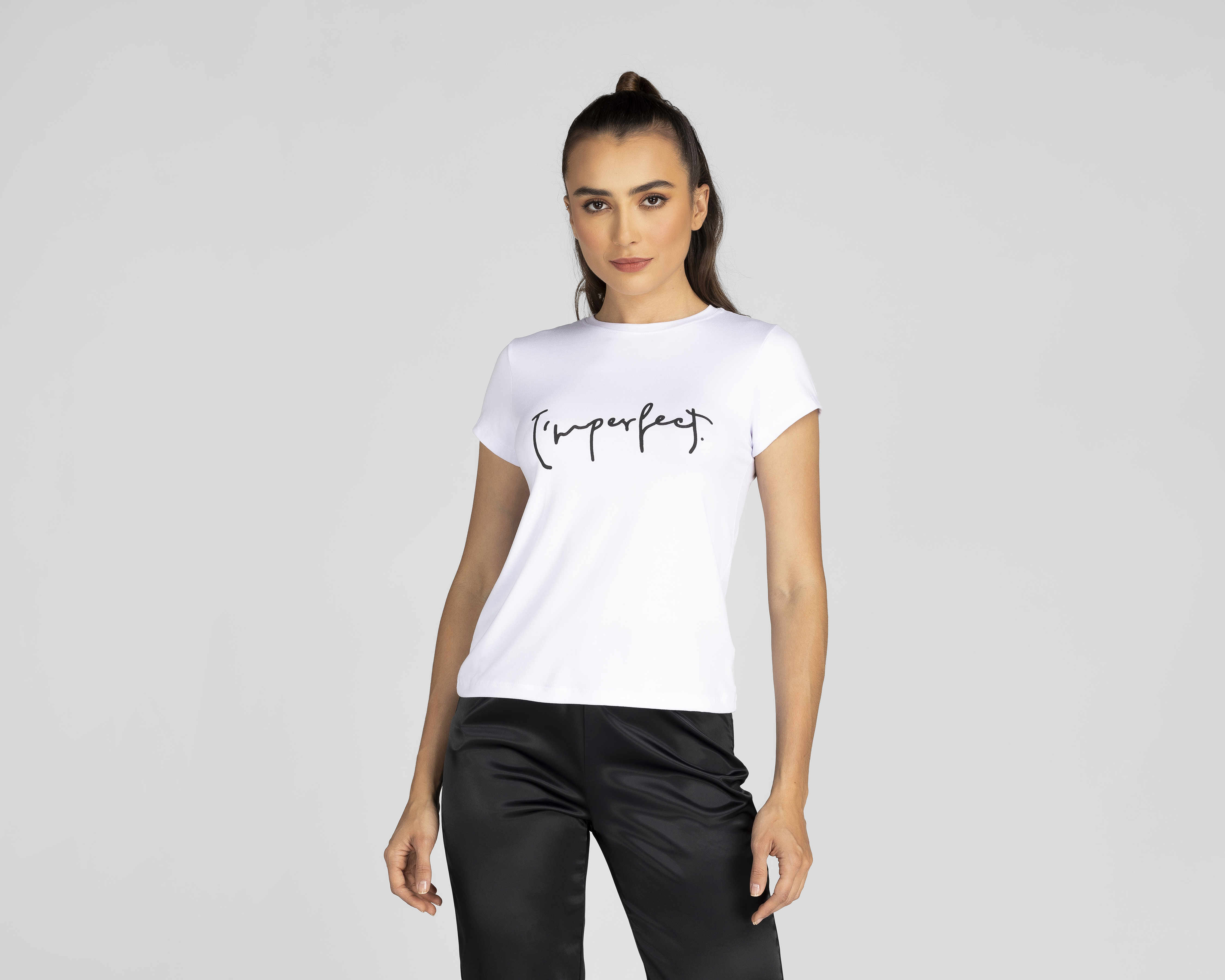 Playera Jennifer Lopez Blanca Manga Corta